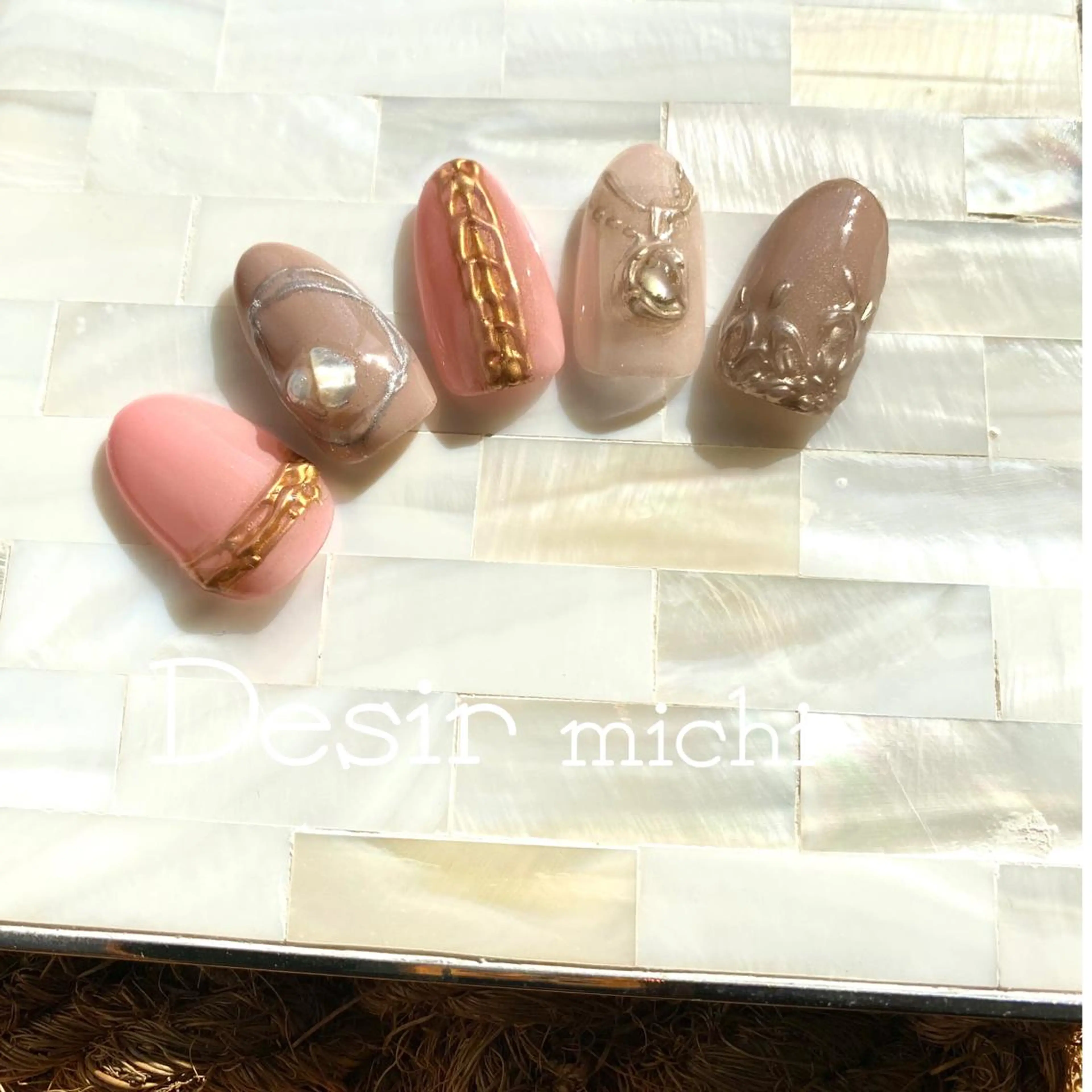 ネイル 伊藤 美智子のネイルデザイン