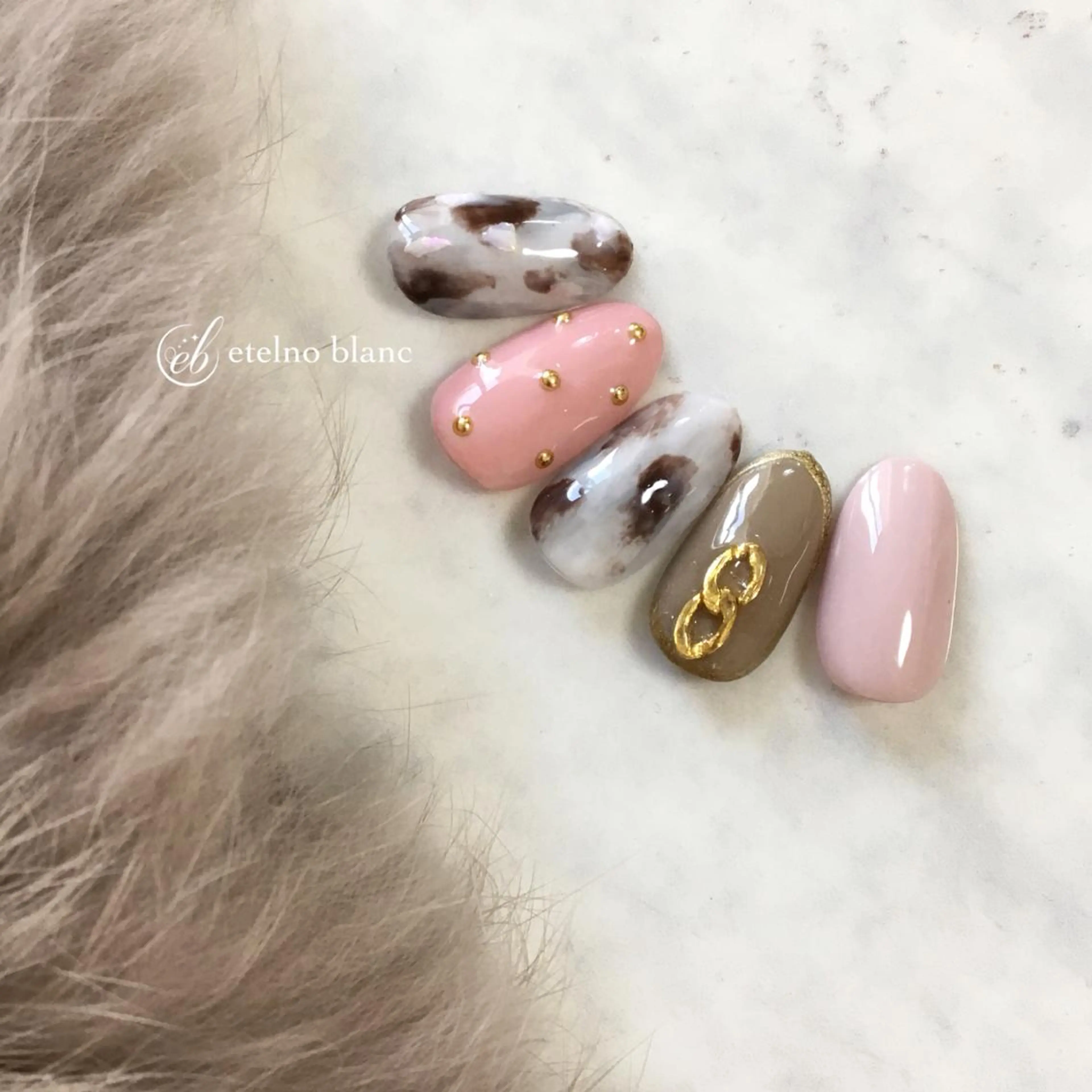 ネイル etelno blanc中目黒のネイルデザイン