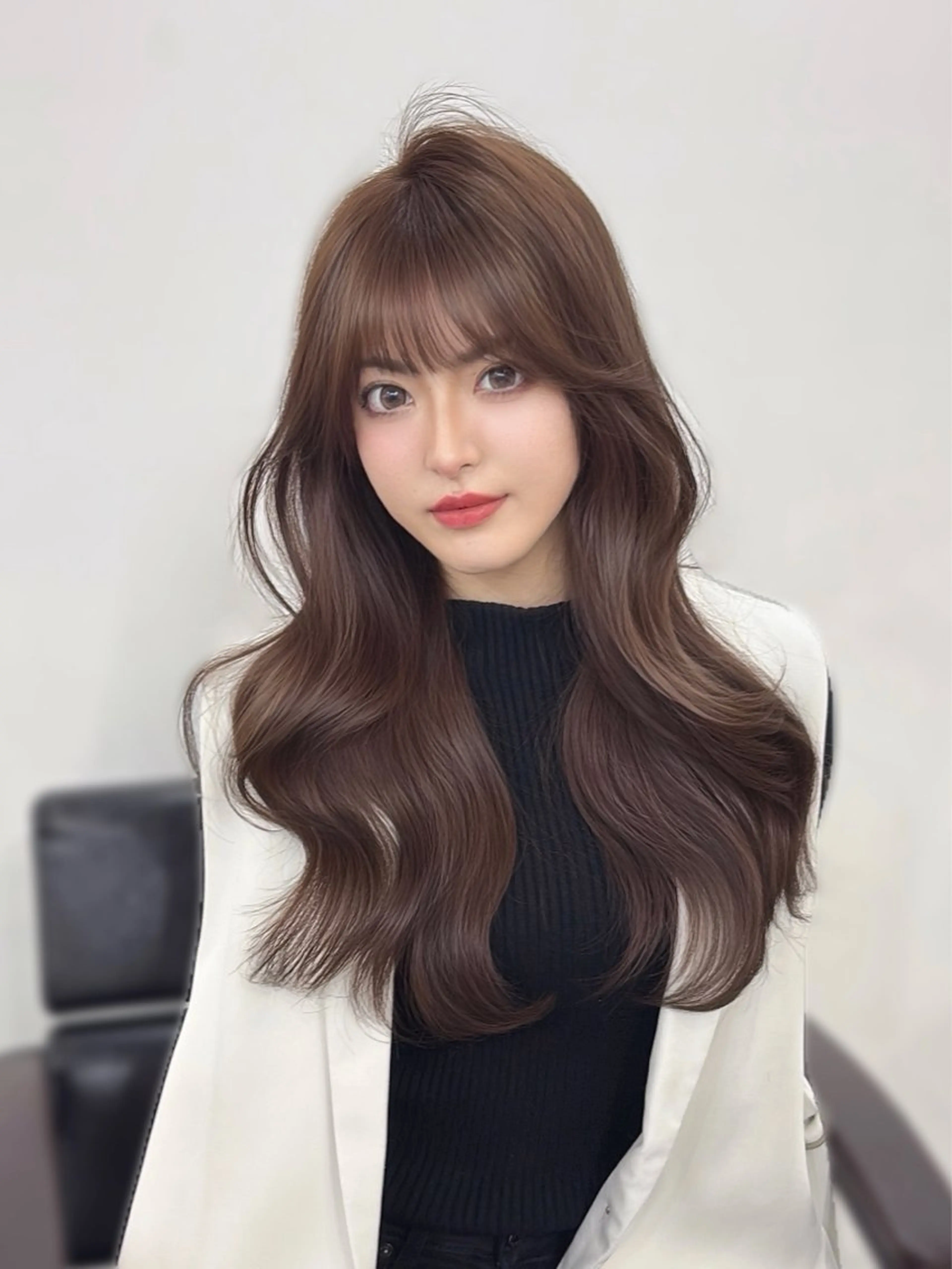 ロング 臼杵 晴のヘアスタイル