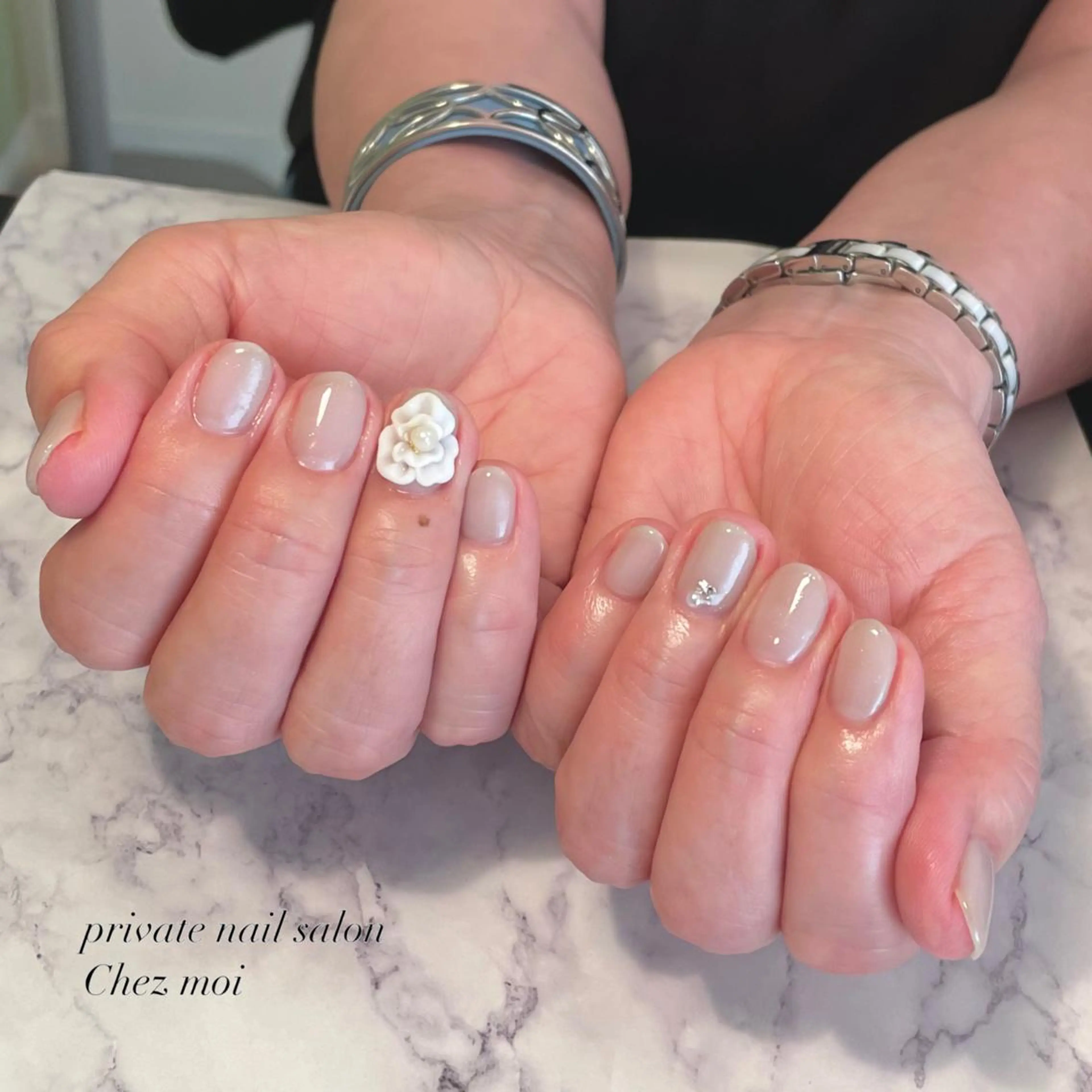 ネイル フラワーネイル KOMINE TOMOKOのネイルデザイン