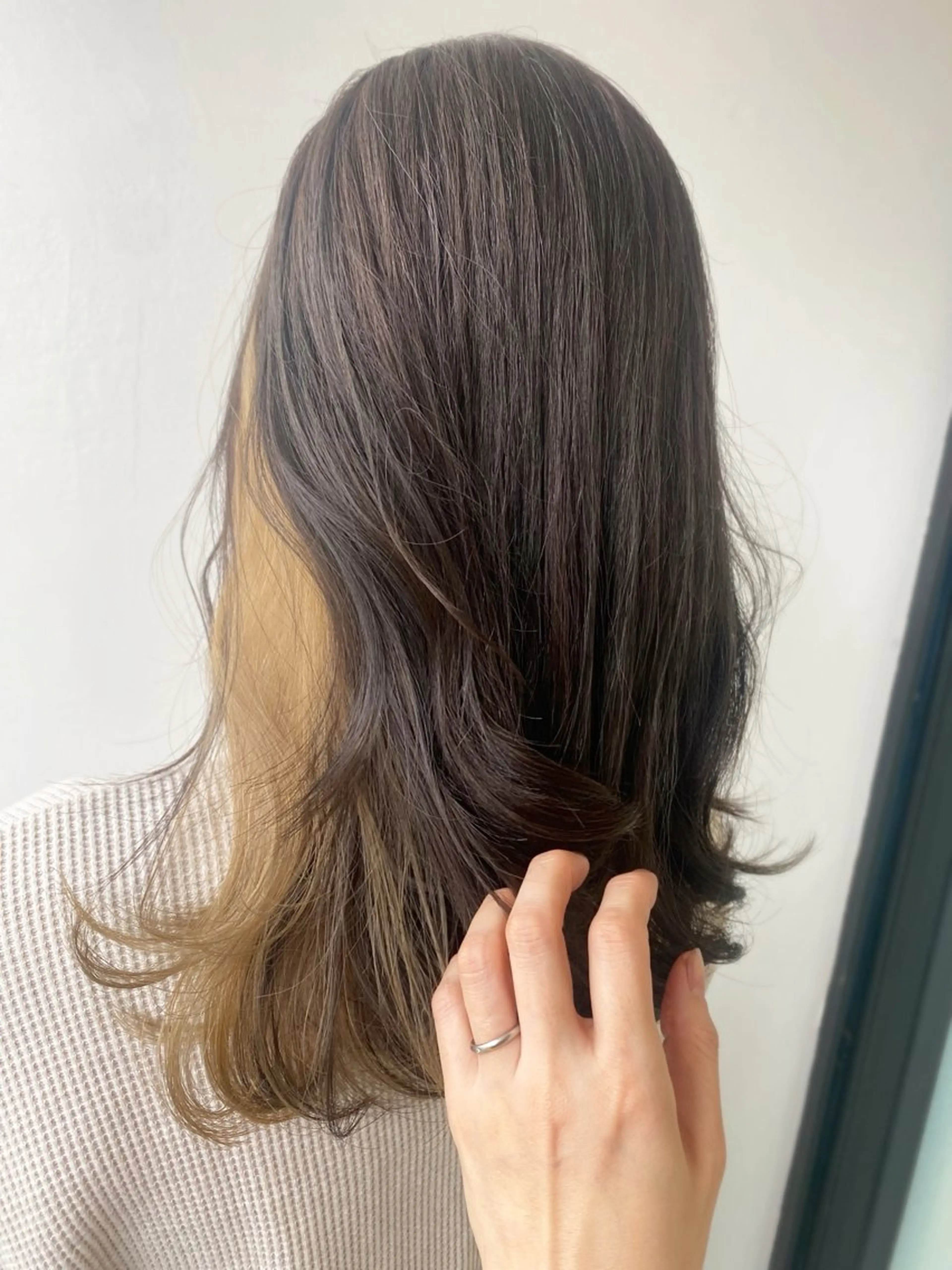 ロング ase.糸島店所属・UEDA AYAのヘアスタイル