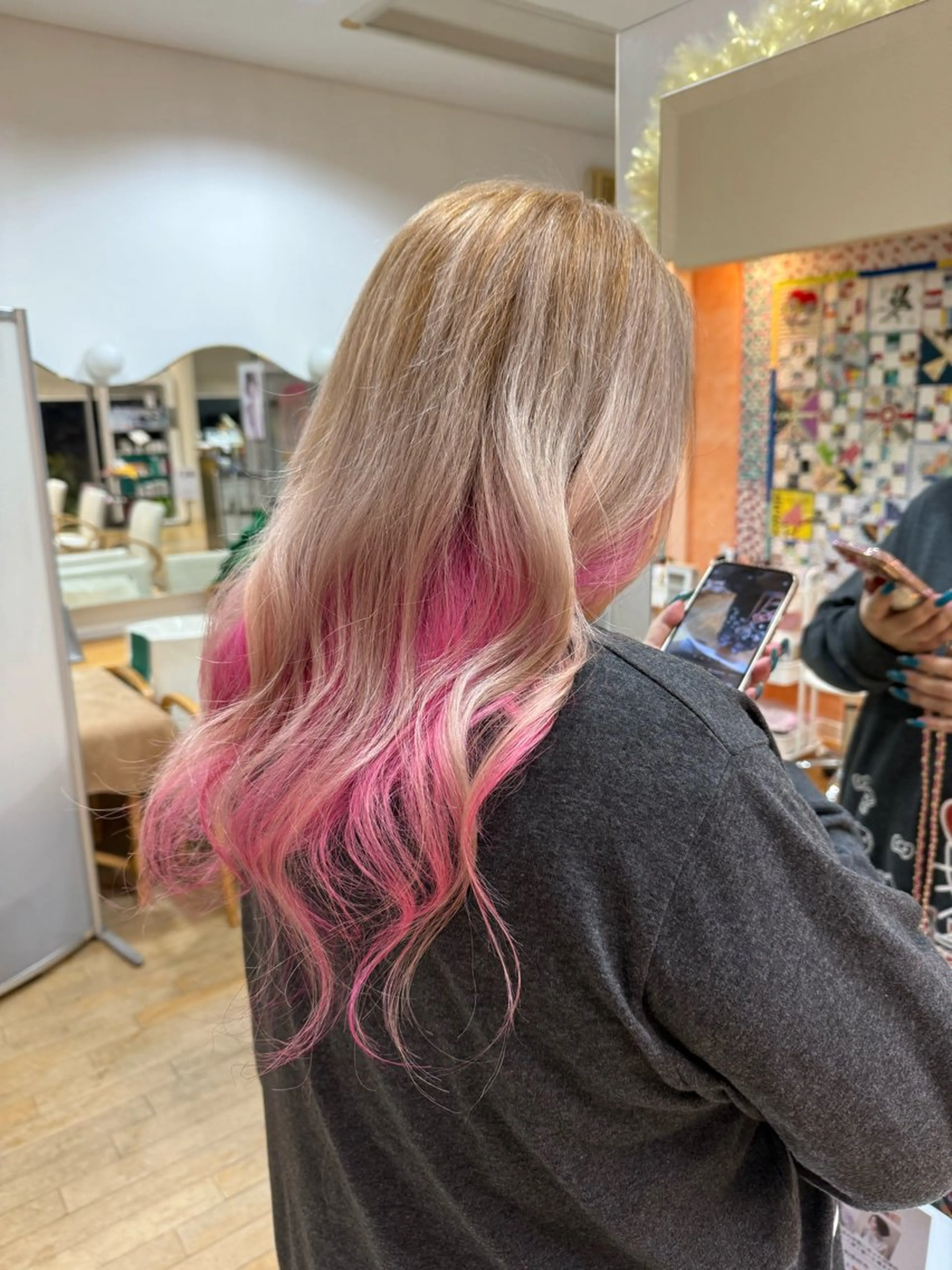 カラー 山本 瑠華のヘアスタイル