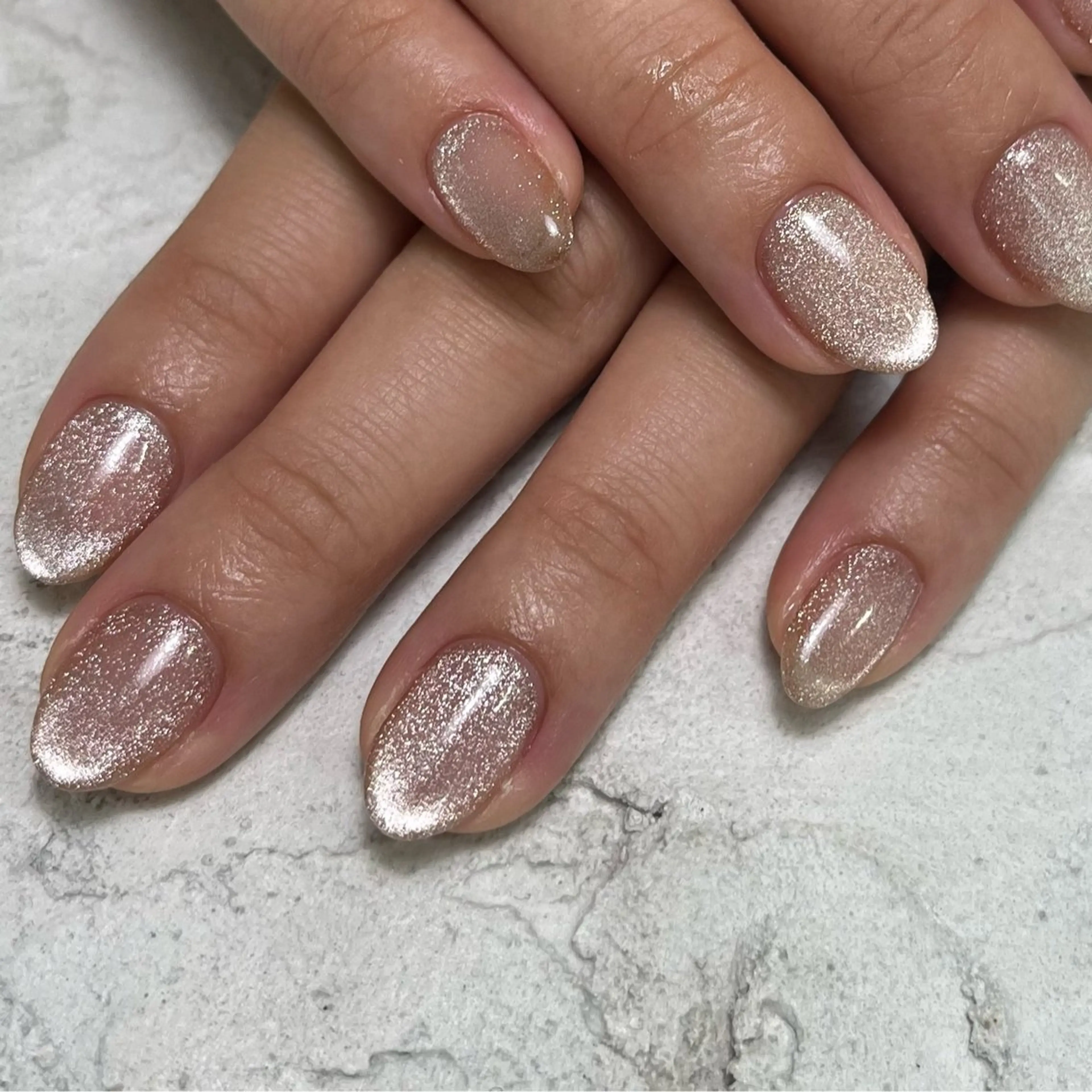 ネイル マグネットネイル マグネットワンカラー ワンカラーネイル サニーヒルズ藤沢 水口のネイルデザイン