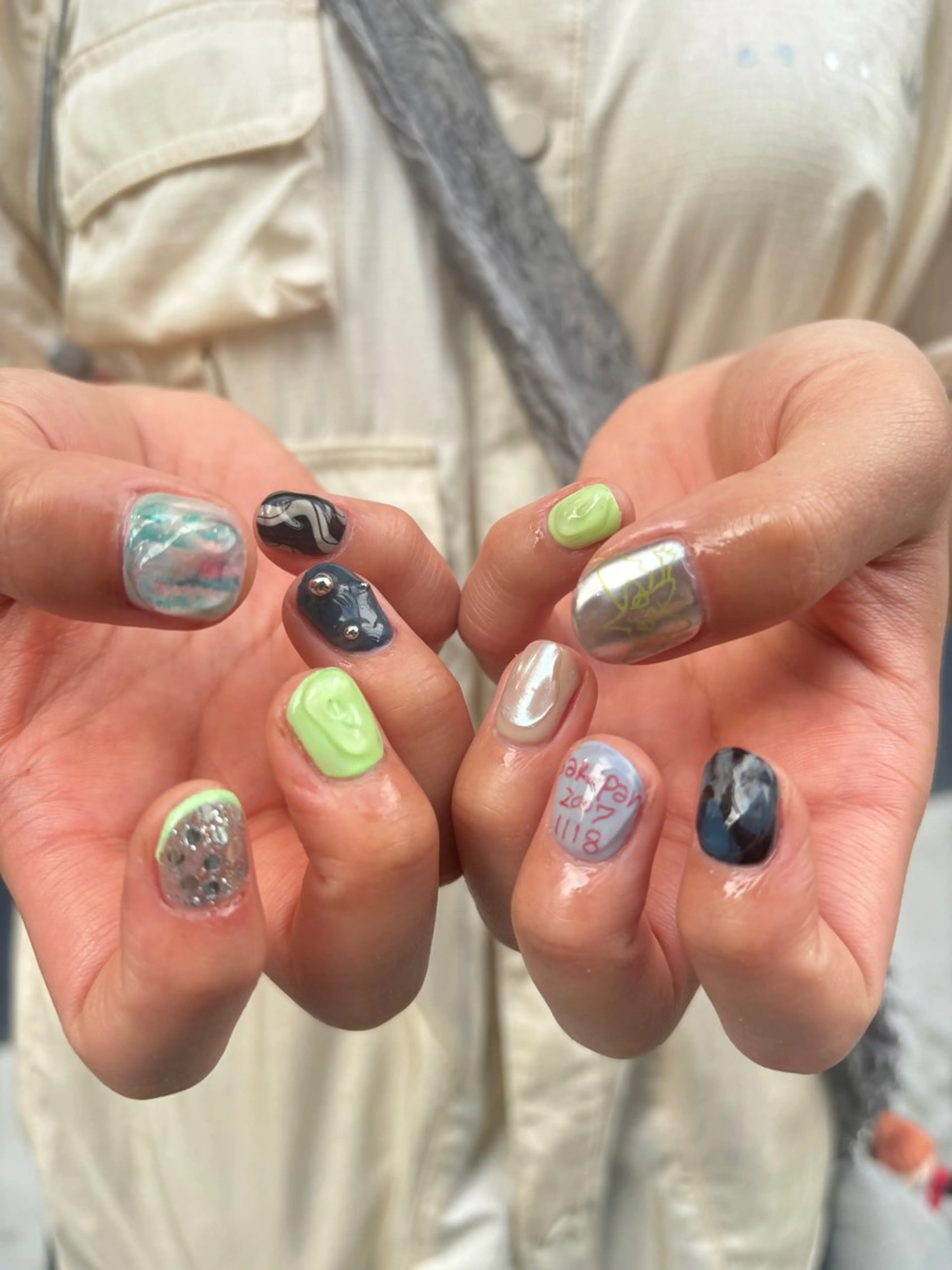 ネイル ハンドネイル sister  mohawk所属・chika ／ nailのネイルデザイン