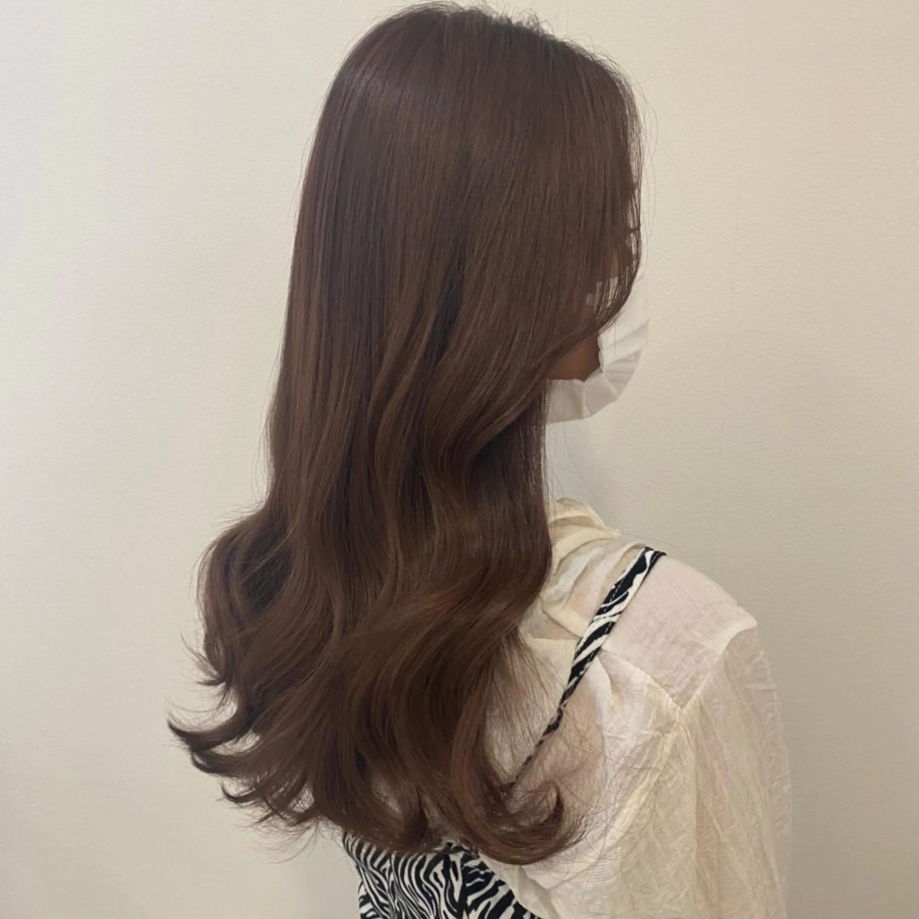 ロング カット ヘアカラー トリートメント 似合わせ顔まわりカッ ト🩶瀧本美咲のヘアスタイル