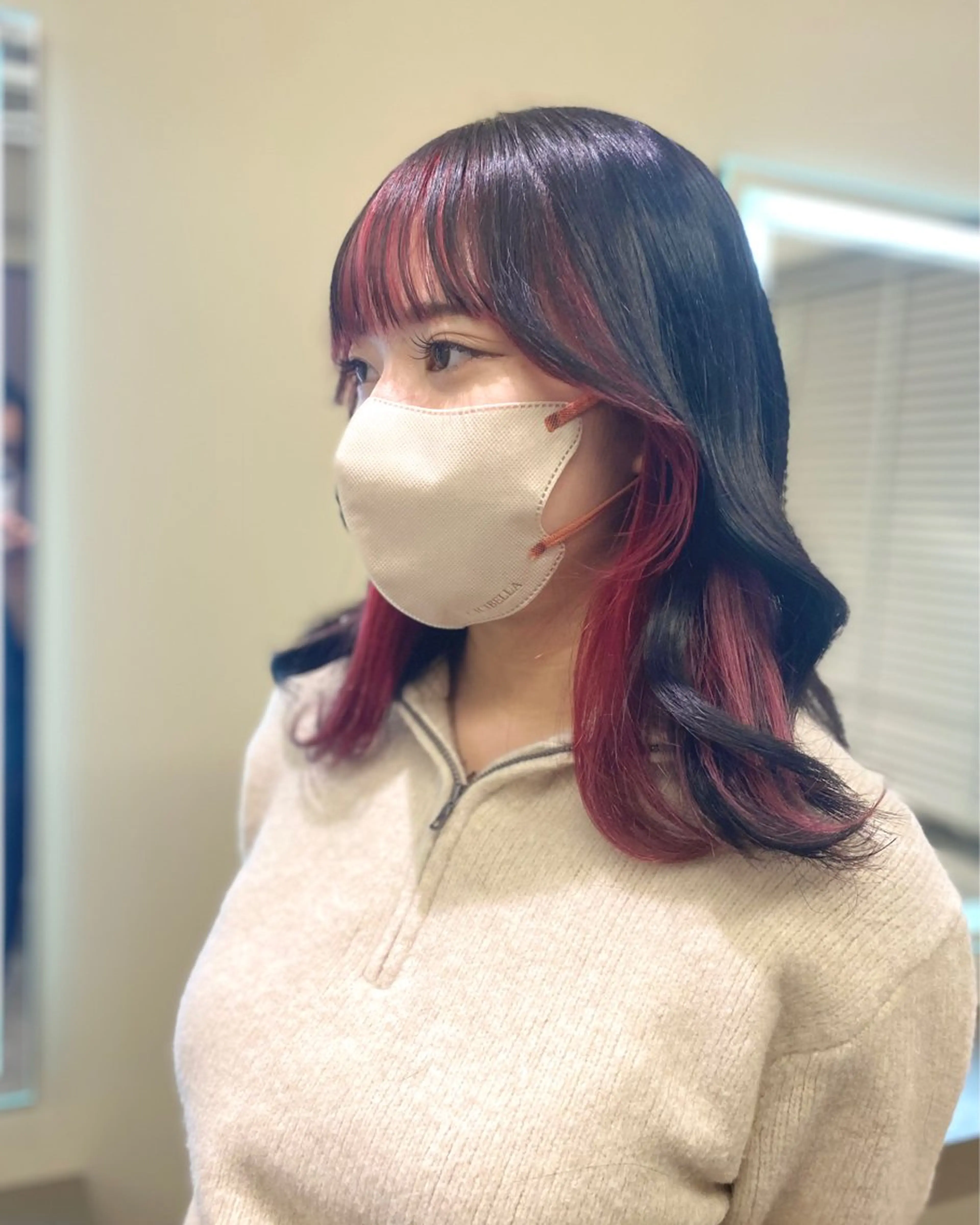 セミロング カラー アディクシーカラー バレイヤージュ ブリーチ デザインカラー ダブルカラー カット ヘアカラー トリートメント レイヤーカット nude ヘア大和のヘアスタイル