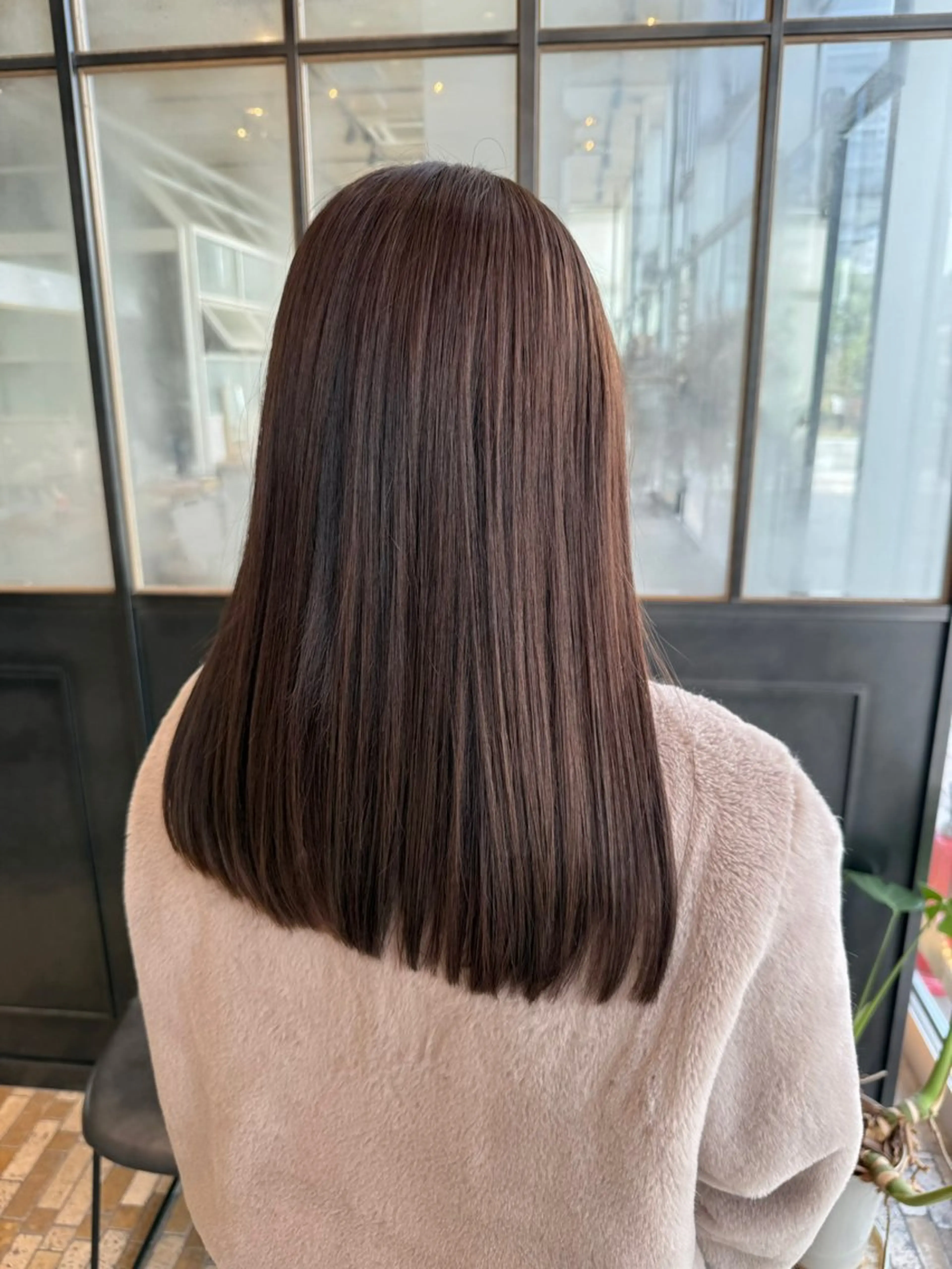 ミディアム カット ヘアカラー レイヤーカット /momocaのヘアスタイル