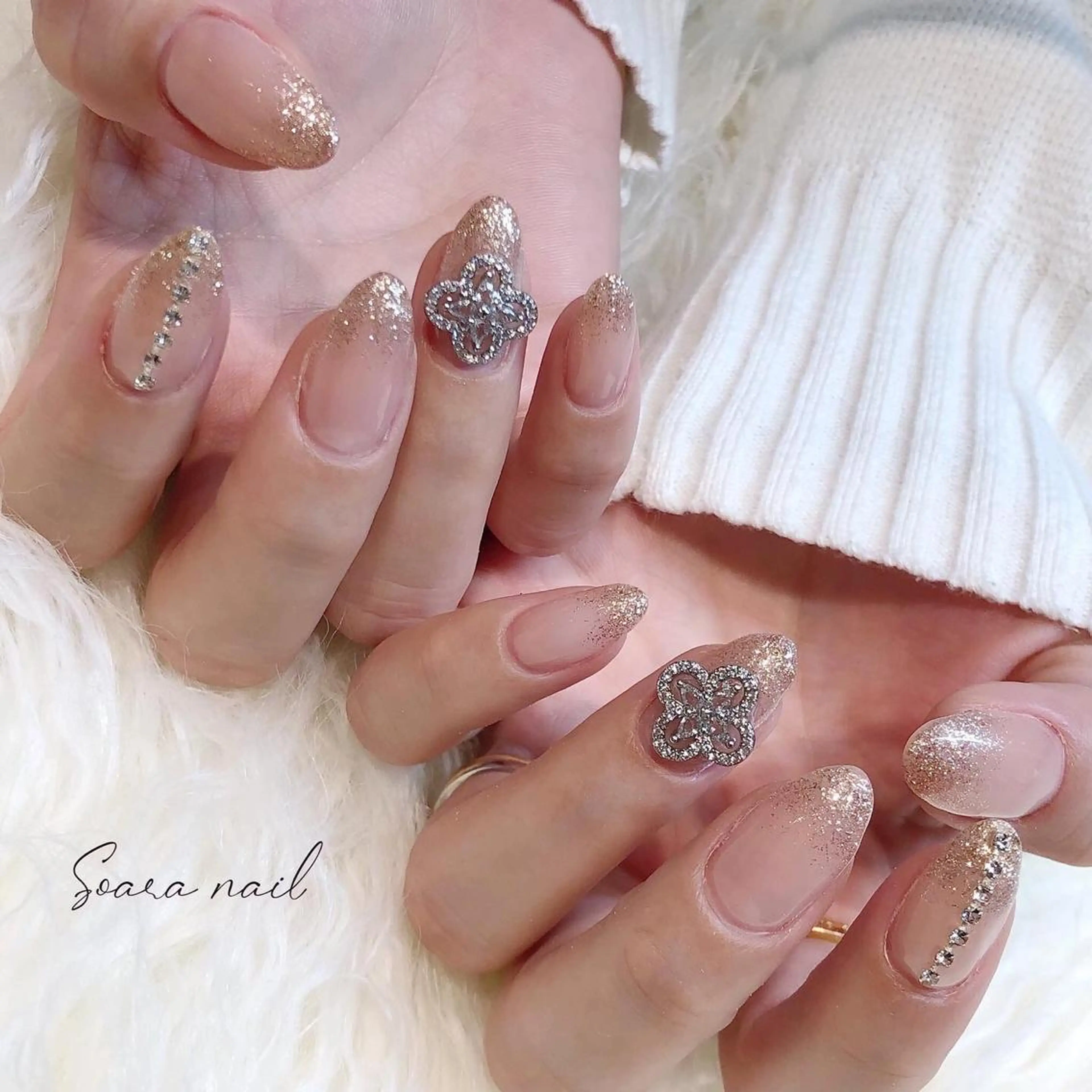 ネイル Salon Cleve所属・T. maoのネイルデザイン