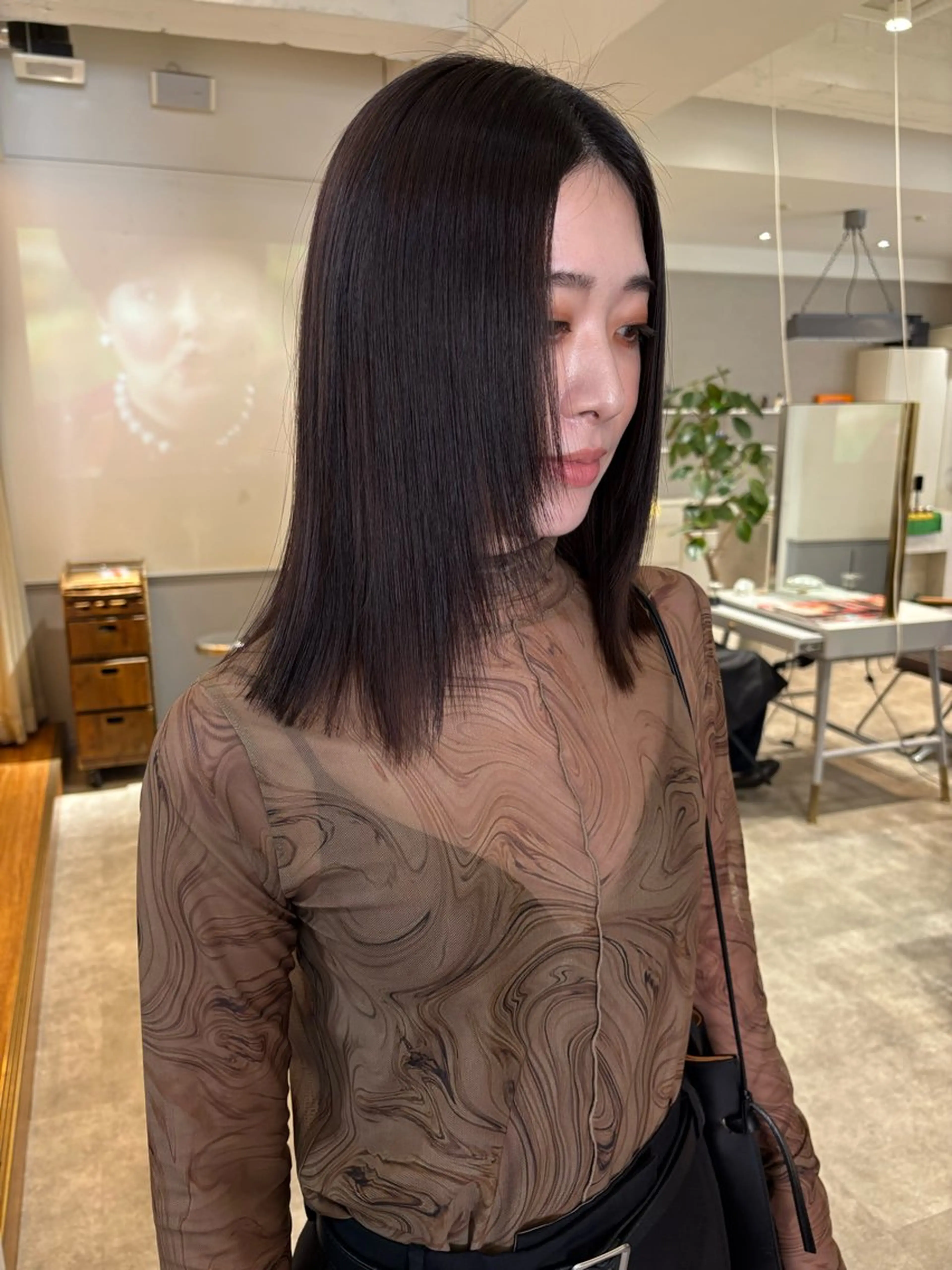 ミディアム 縮毛矯正 SIKI yuuna モテ韓国ヘア☁️のヘアスタイル