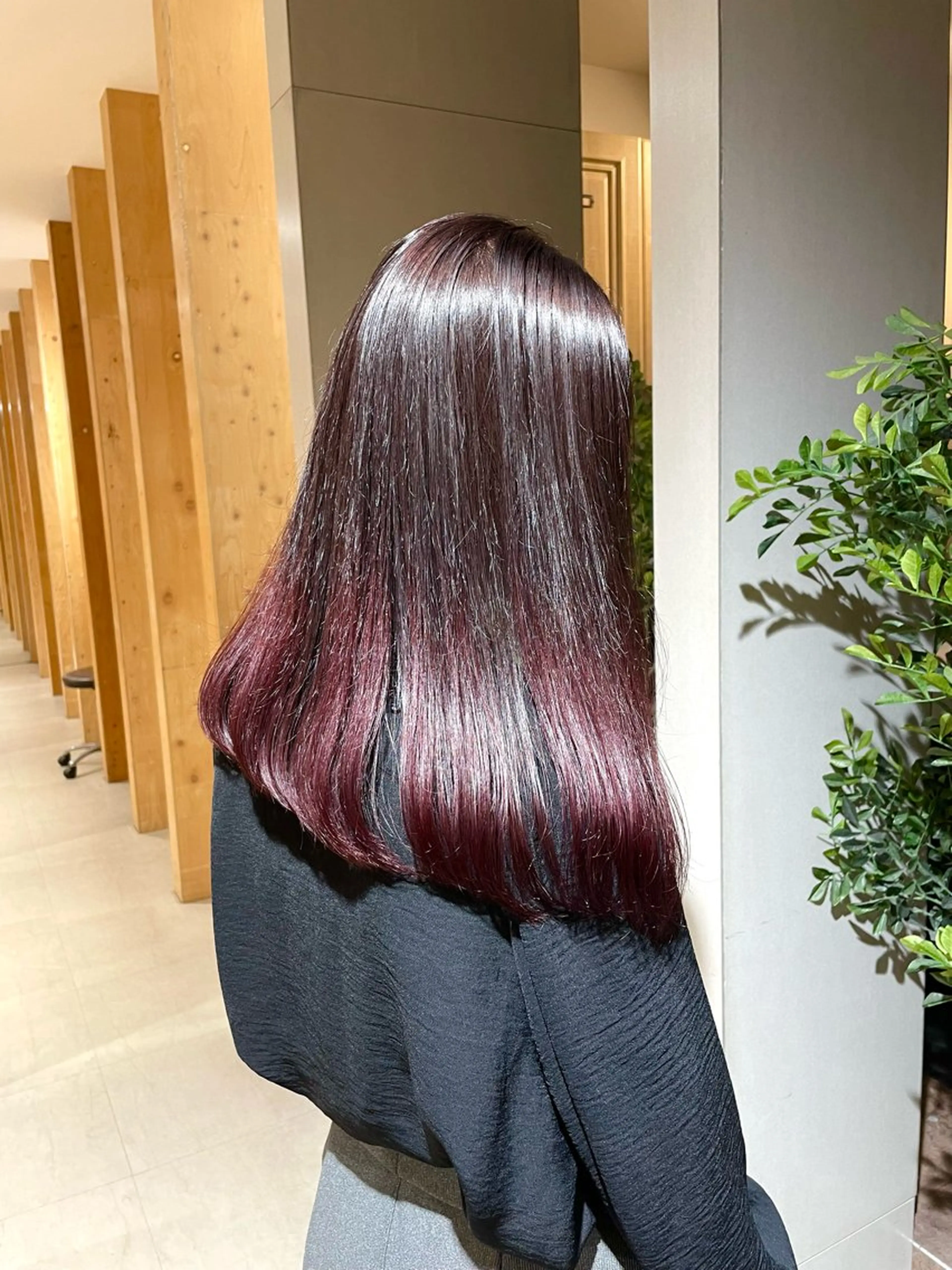 ロング 中山 遥のヘアスタイル