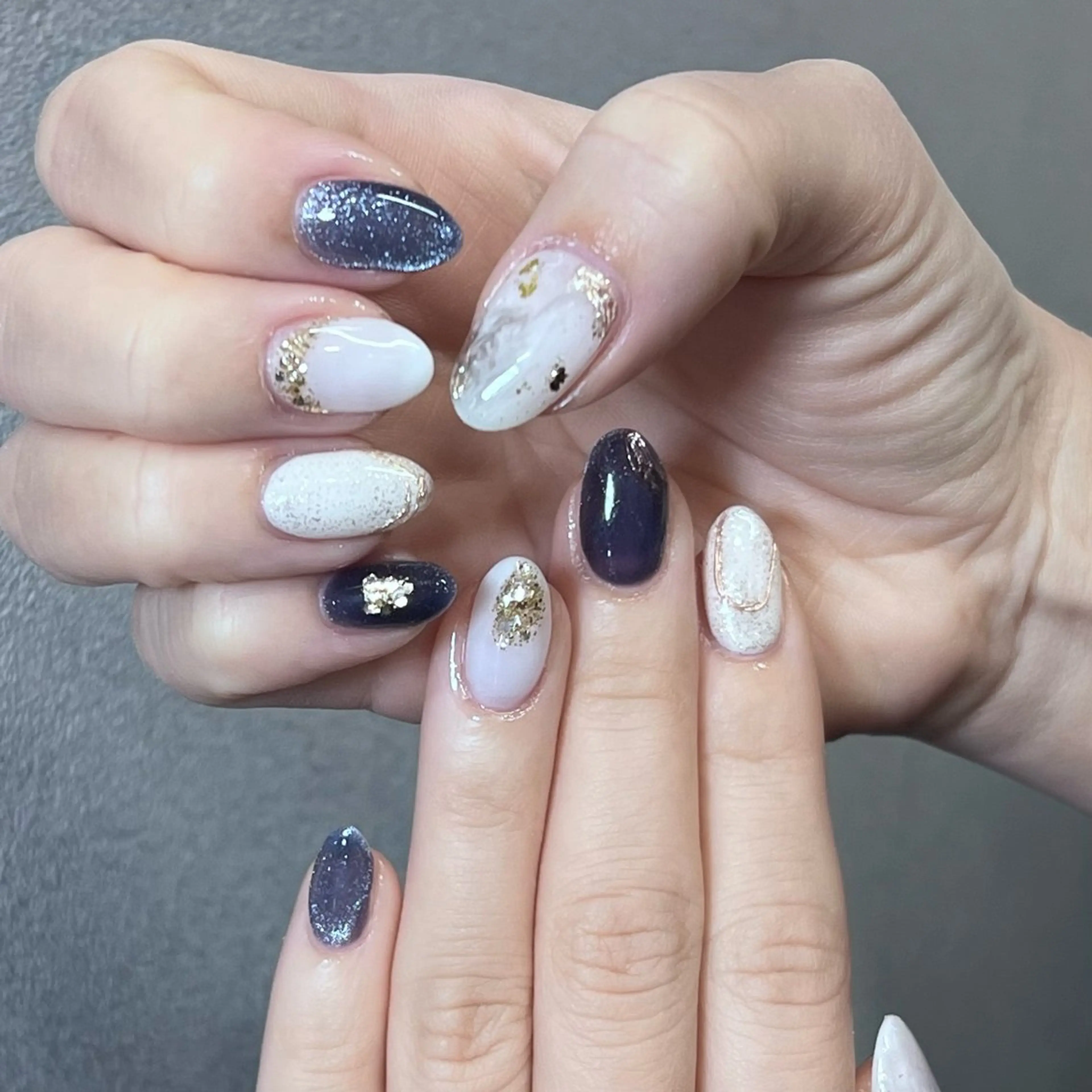 ネイル ニュアンスネイル Luna nail— kanaeのネイルデザイン