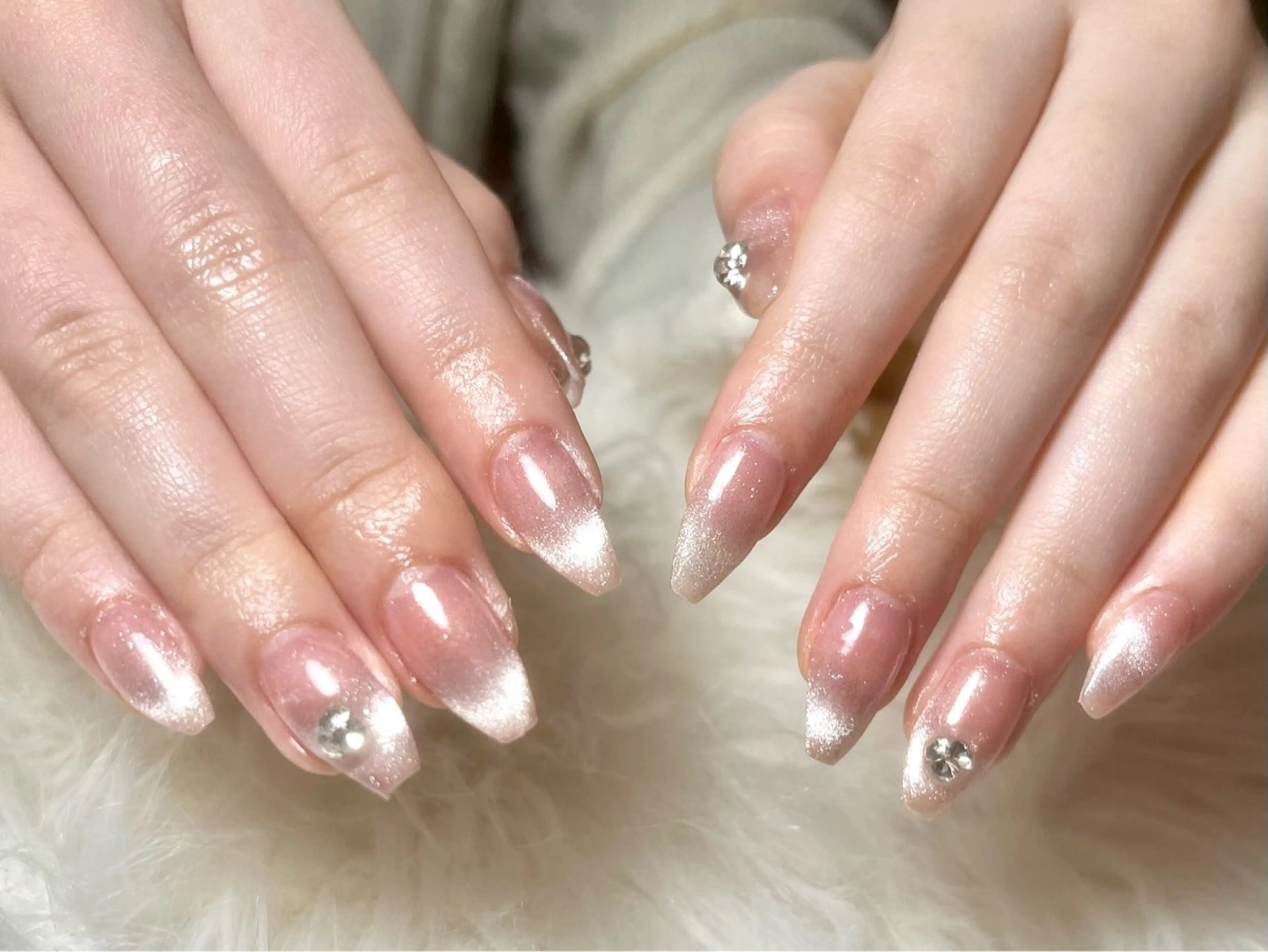 ネイル hohomi .のネイルデザイン