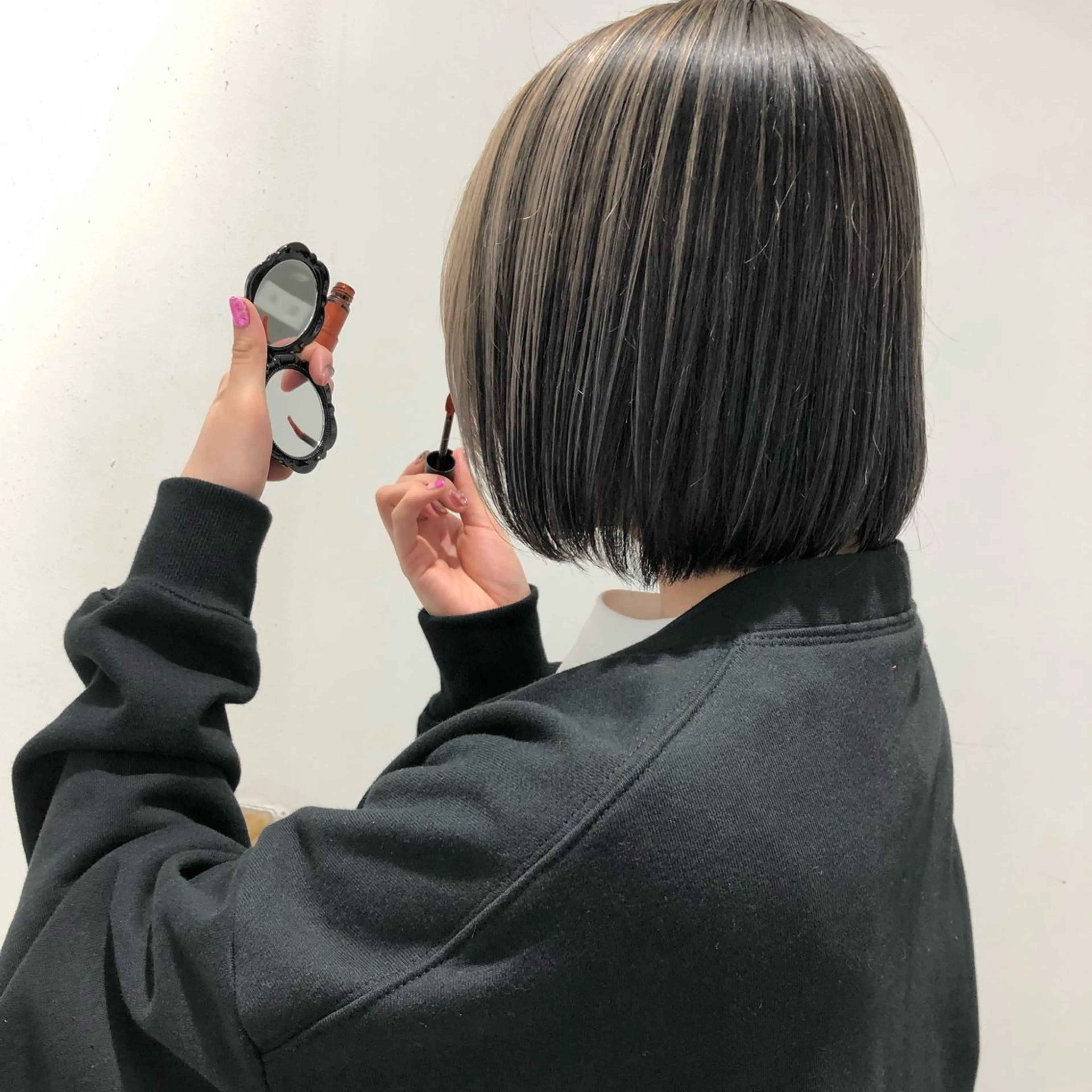 カラー デザインカラー 伊藤　由季 603号室のヘアスタイル