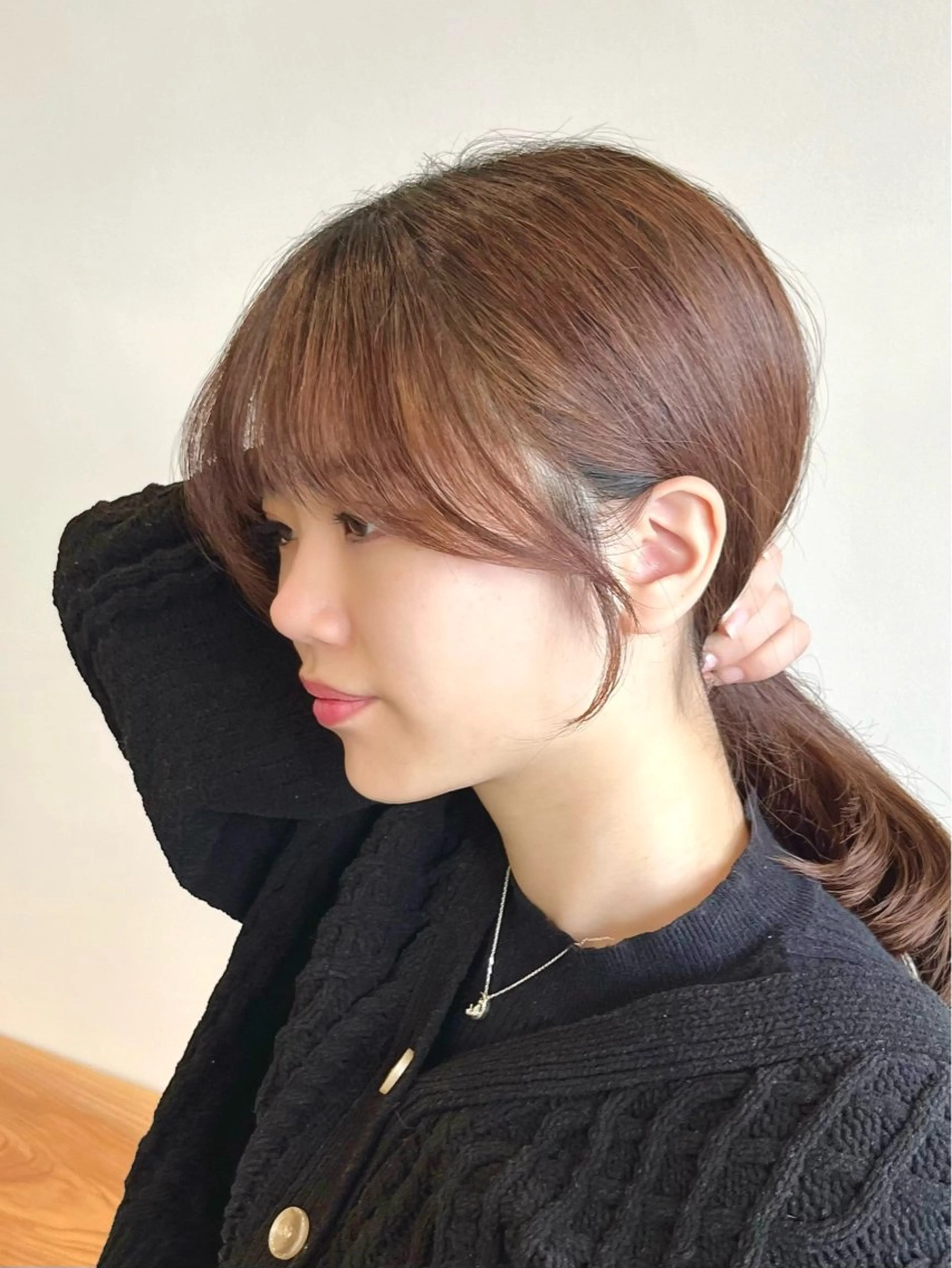 ミディアム カラー グレージュ くびれヘア 顔まわりレイヤー 韓国風ヘア レイヤーカット カット ヘアカラー i.Ehime所属・i.Ehime💫 齋藤  あつきのヘアスタイル