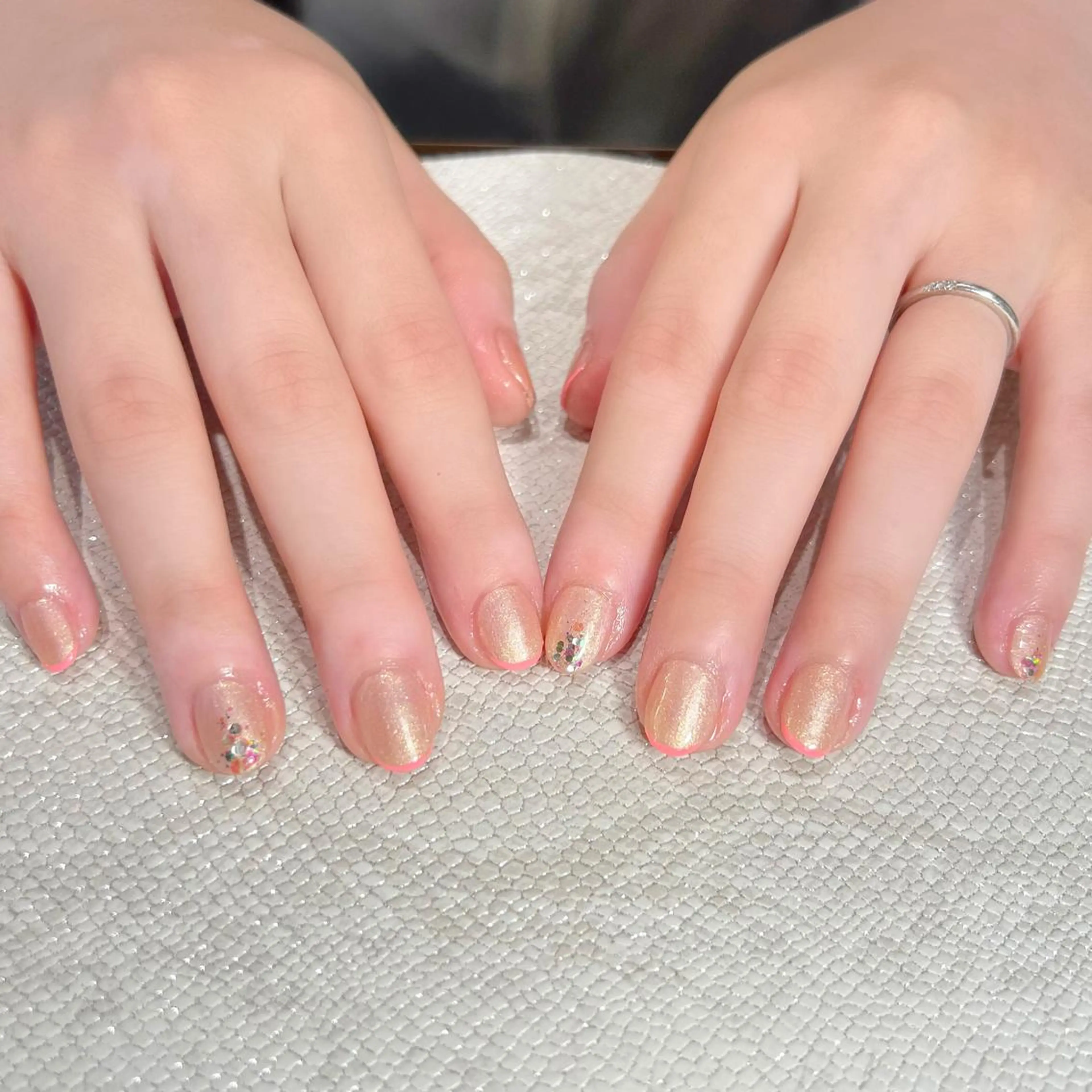 ネイル Mizuliネイル 眉毛メイクのサロンのネイルデザイン