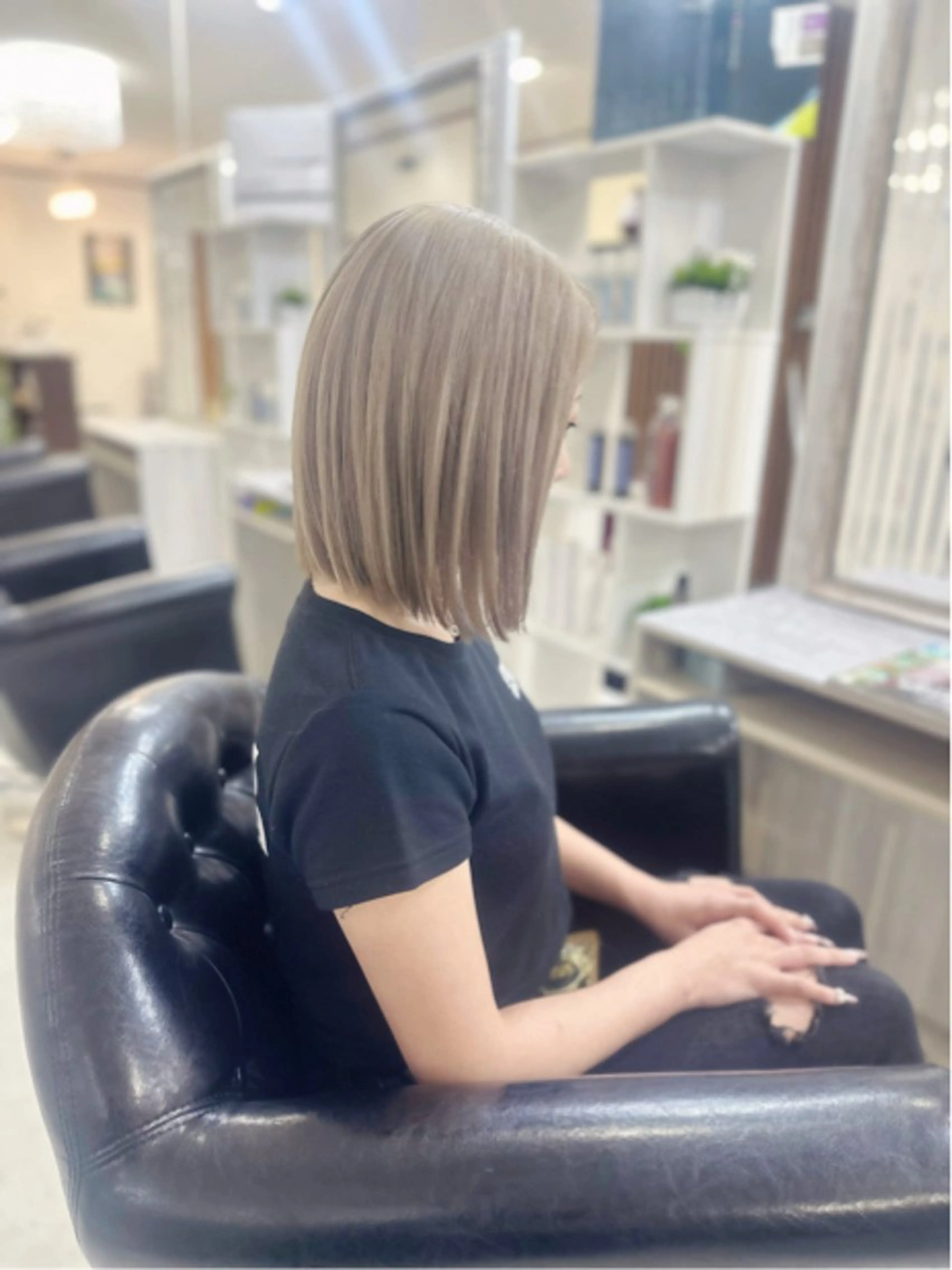 ミディアム カラー ヘアカラー トリートメント YURI ✨のヘアスタイル