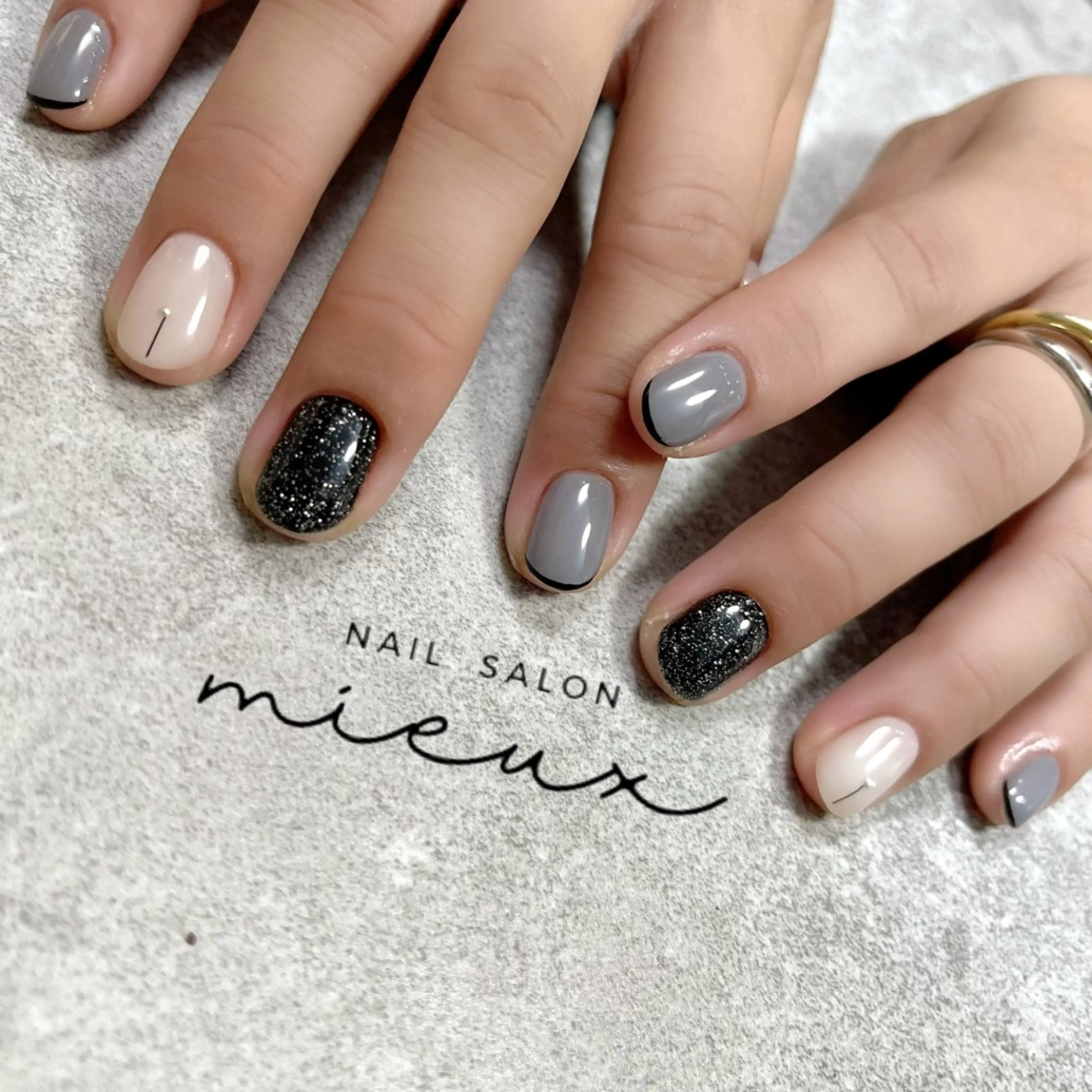 ネイル ハンドネイル mieux ariiiのネイルデザイン