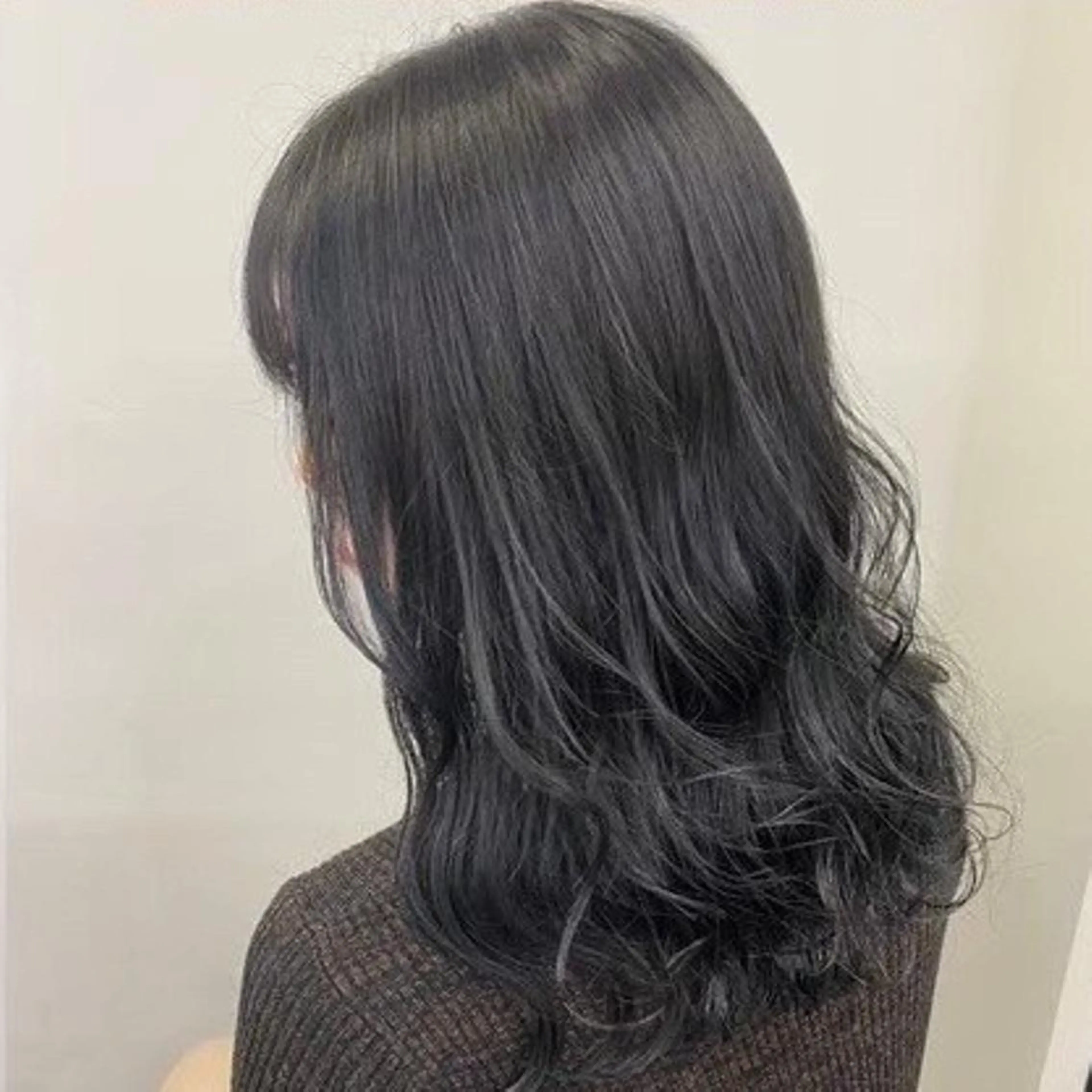 ミディアム ❤️赤み消し 上品カラー❤️のヘアスタイル
