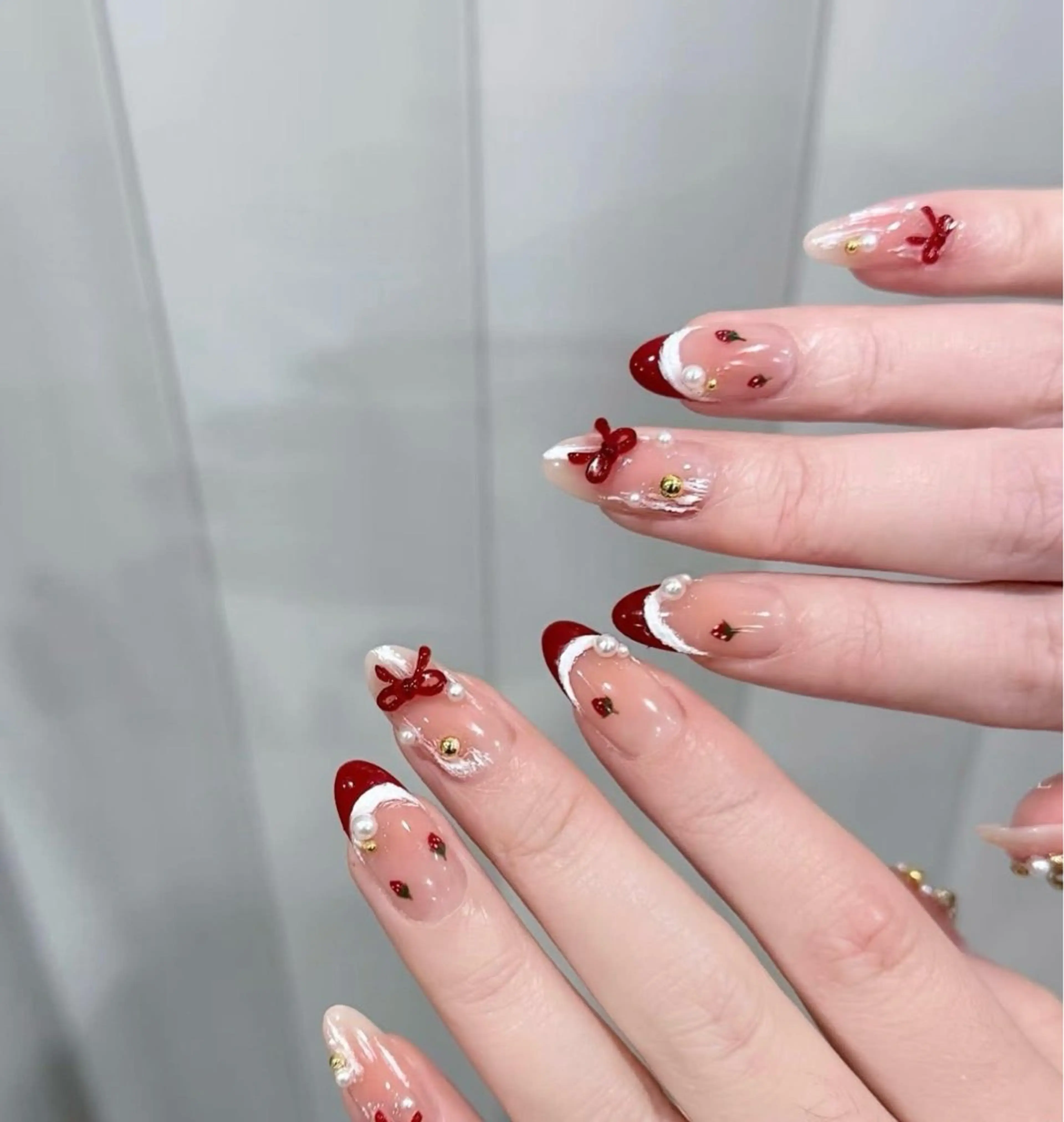 ネイル ハンドネイル T. Leeのネイルデザイン