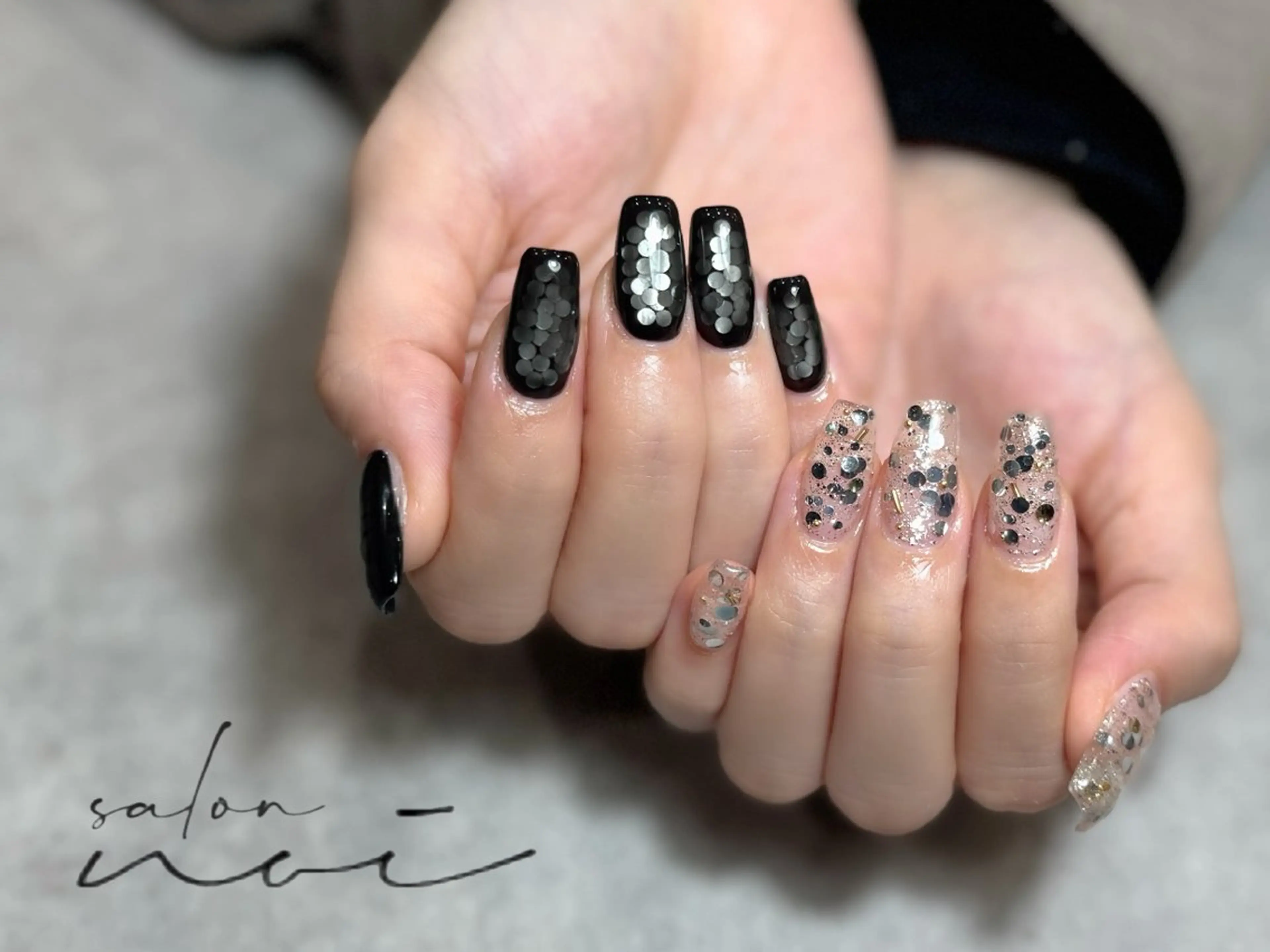 ネイル アートネイル ホログラムネイル ハンドネイル salon noi所属・salon noiのネイルデザイン