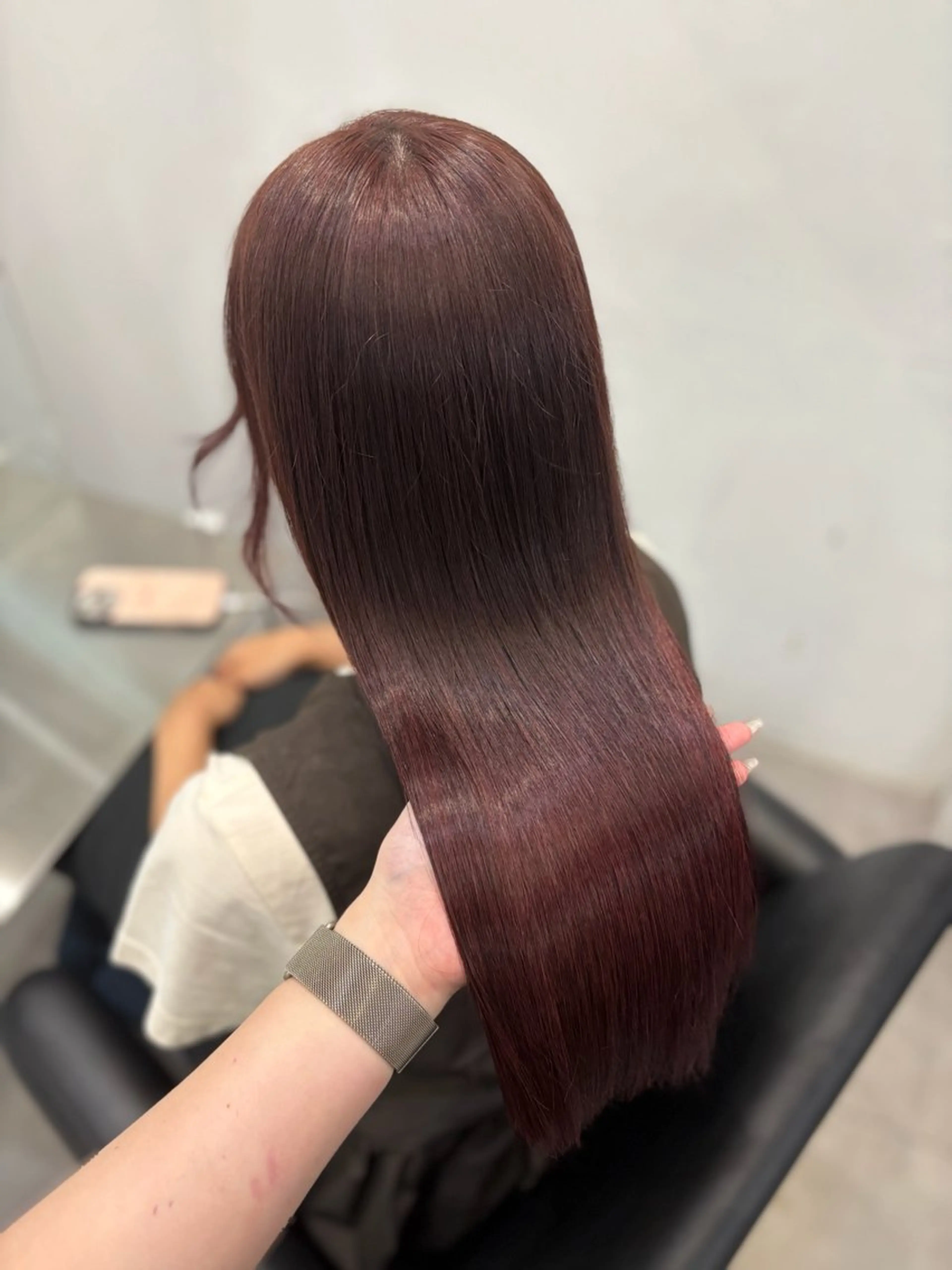 ロング カラー ボルドーカラー ヘアカラー トリートメント Core Haruのヘアスタイル