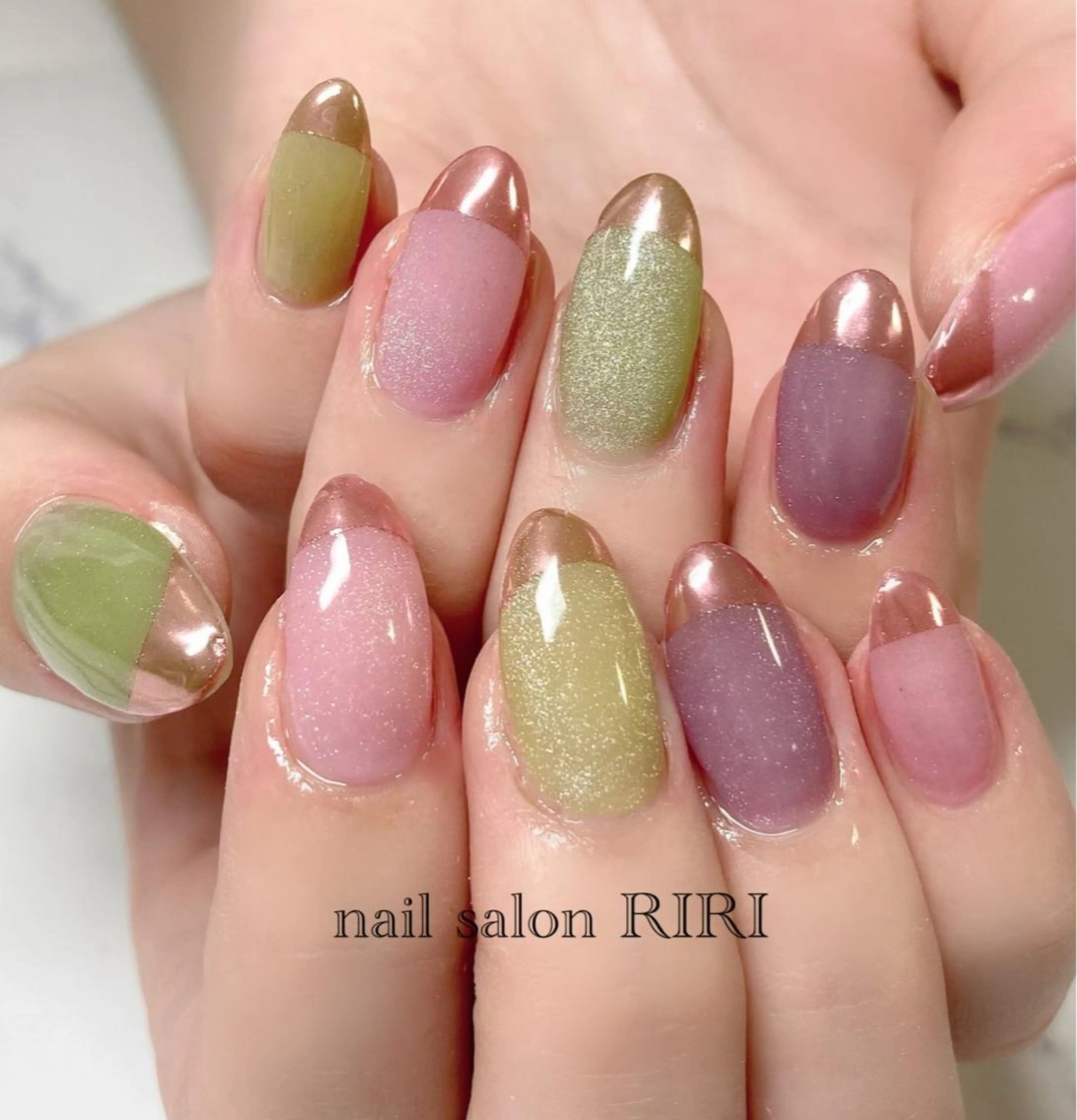 ネイル フレンチネイル マグネットネイル ミラーネイル private  nail  salon RIRI所属・RIRI リリのネイルデザイン