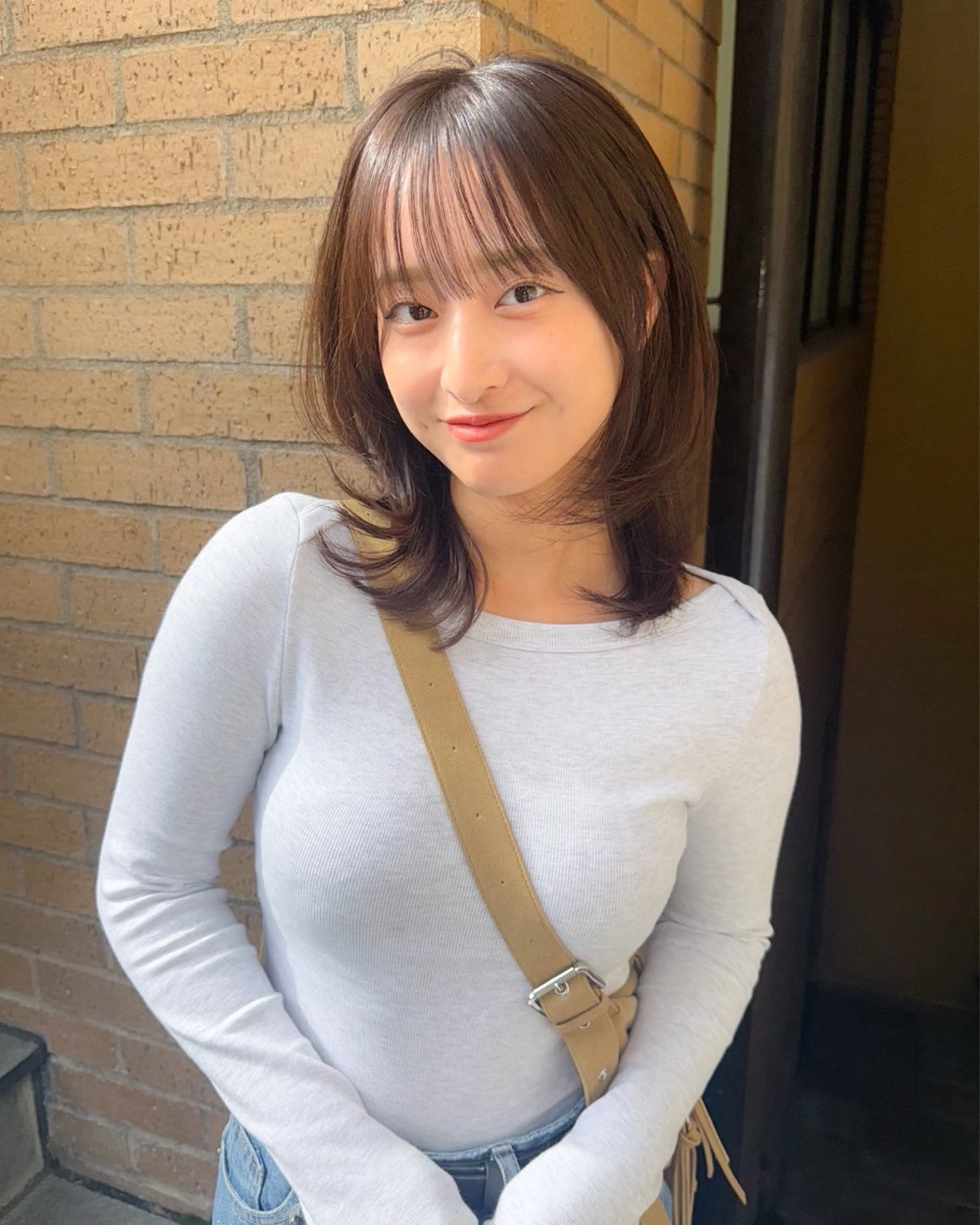 ミディアム くびれヘア ハッシュカット カット HIBIKI/原宿 ハッシュカット🪄のヘアスタイル