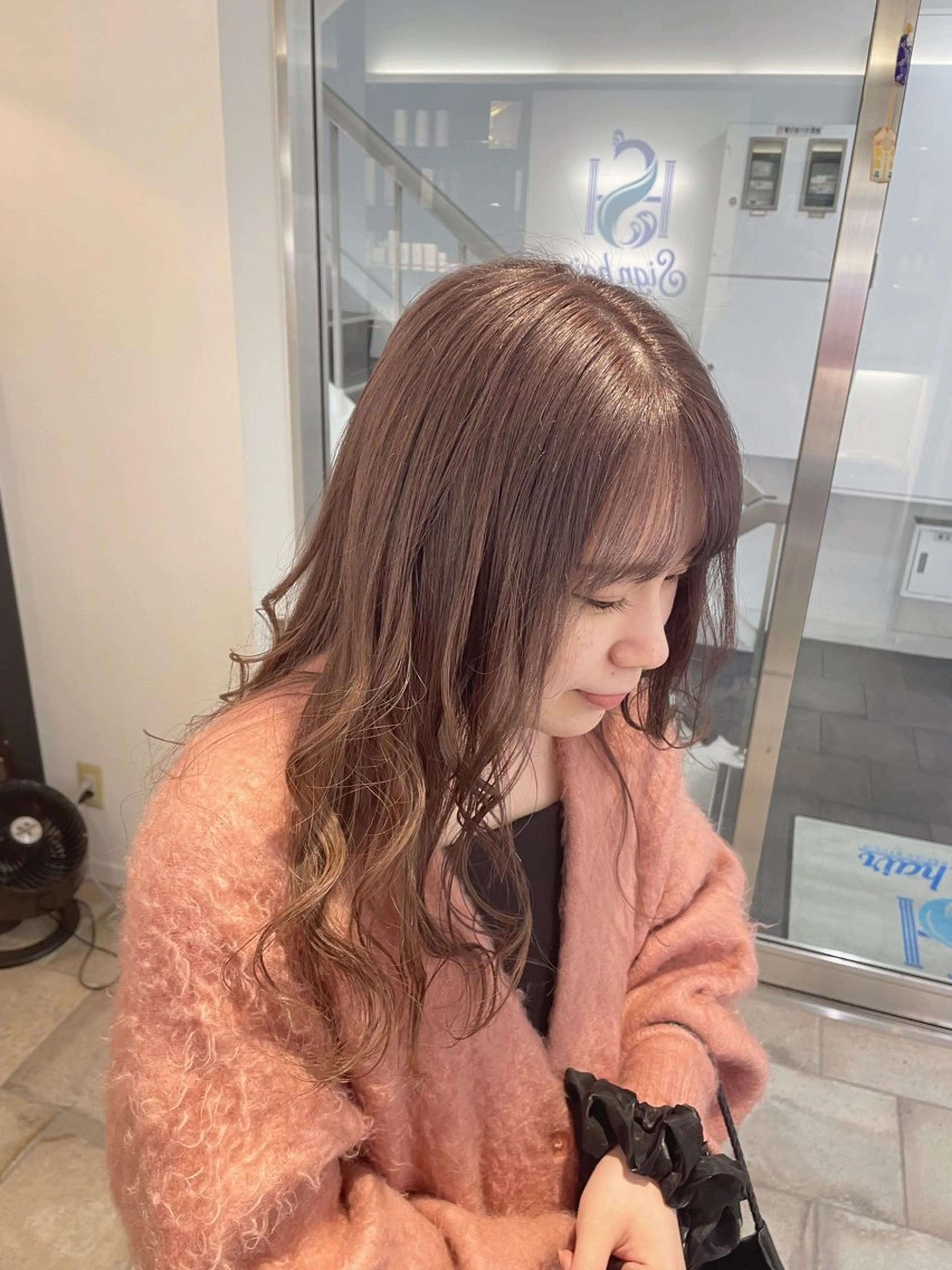 ロング カラー ピンクカラー 🍒新家 さくら🍒のヘアスタイル