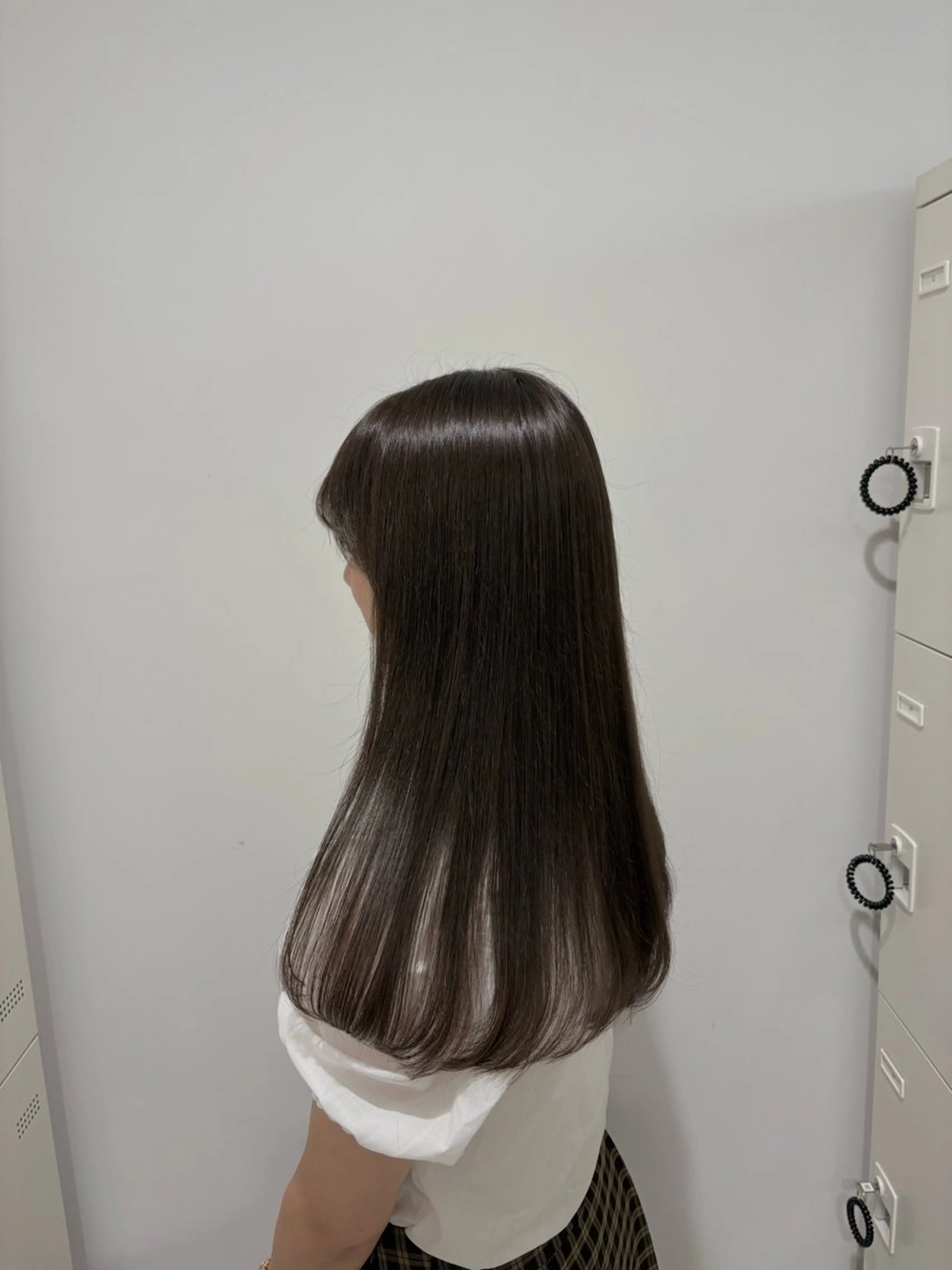 ロング カット ヘアカラー 縮毛矯正 トリートメント 🤍髪質改善縮毛矯正 🤍久保大和のヘアスタイル