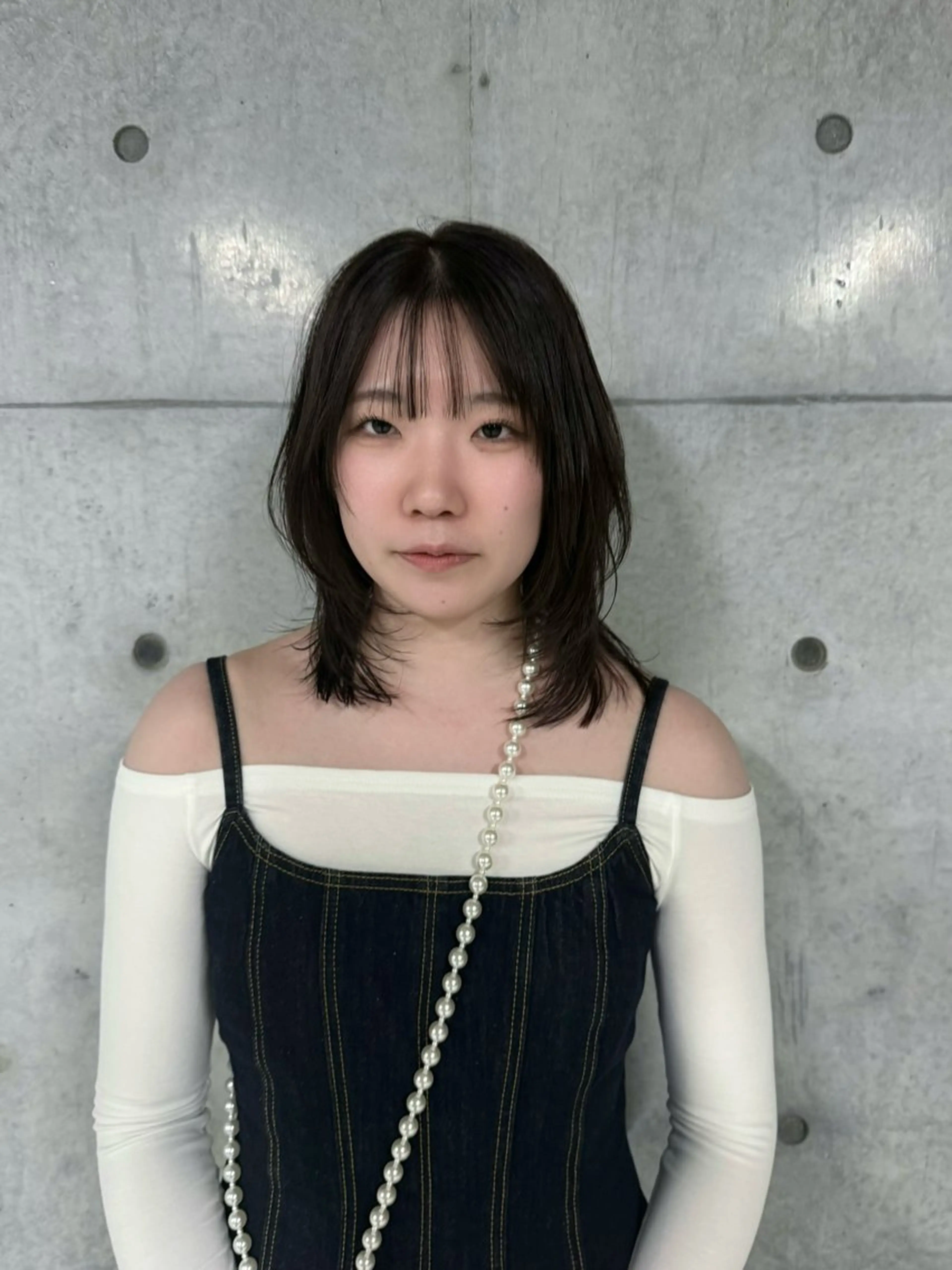 ミディアム カラー ミディアムレイヤー アッシュ ベージュカラー ブリーチ 透明感カラー カット ヘアカラー トリートメント 誰よりも丁寧なカット 🍀小林輝のヘアスタイル