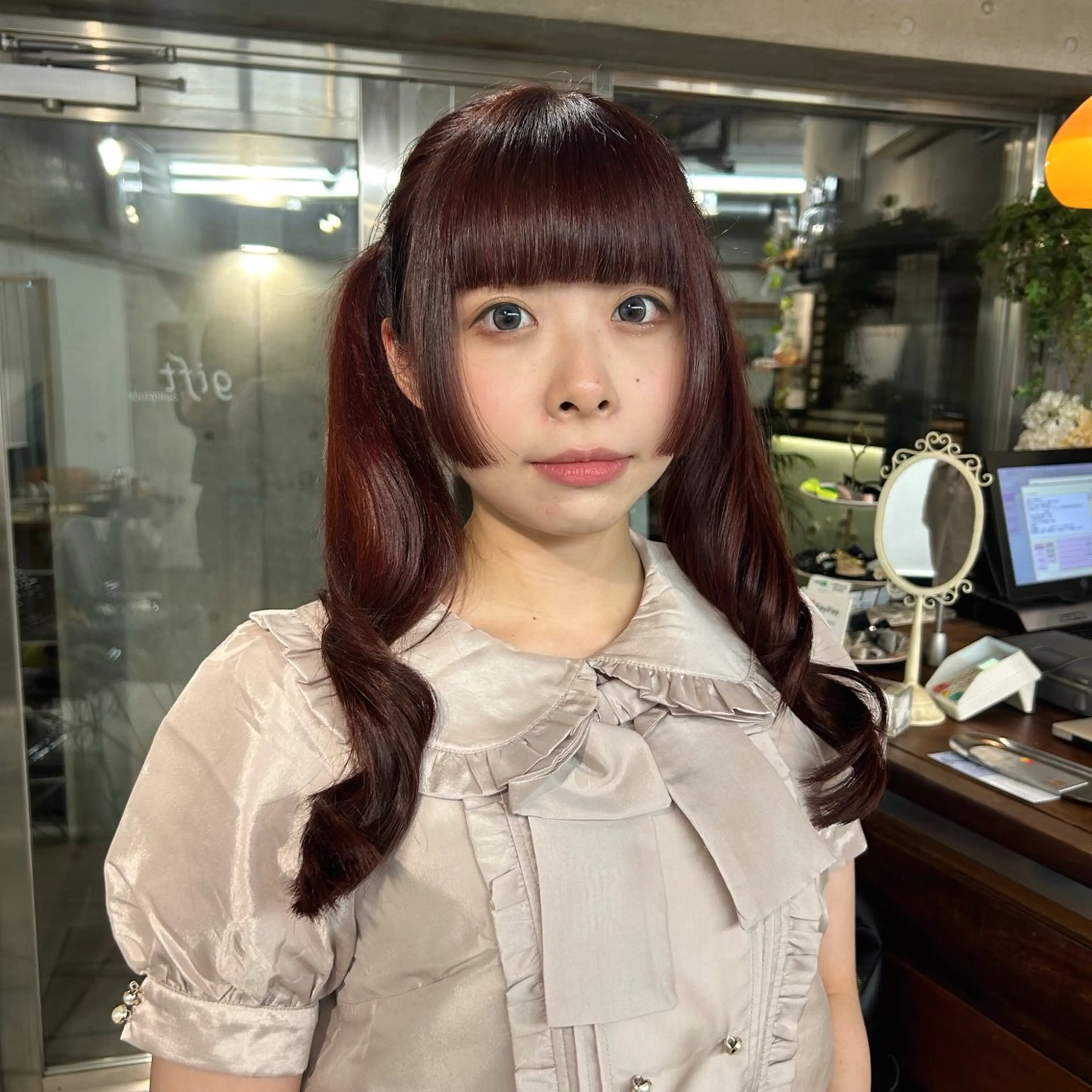 ロング カラー ツインテール 姫カット カット ヘアカラー トリートメント 土屋かすみ✁︎. ꙳ 姫カットのヘアスタイル