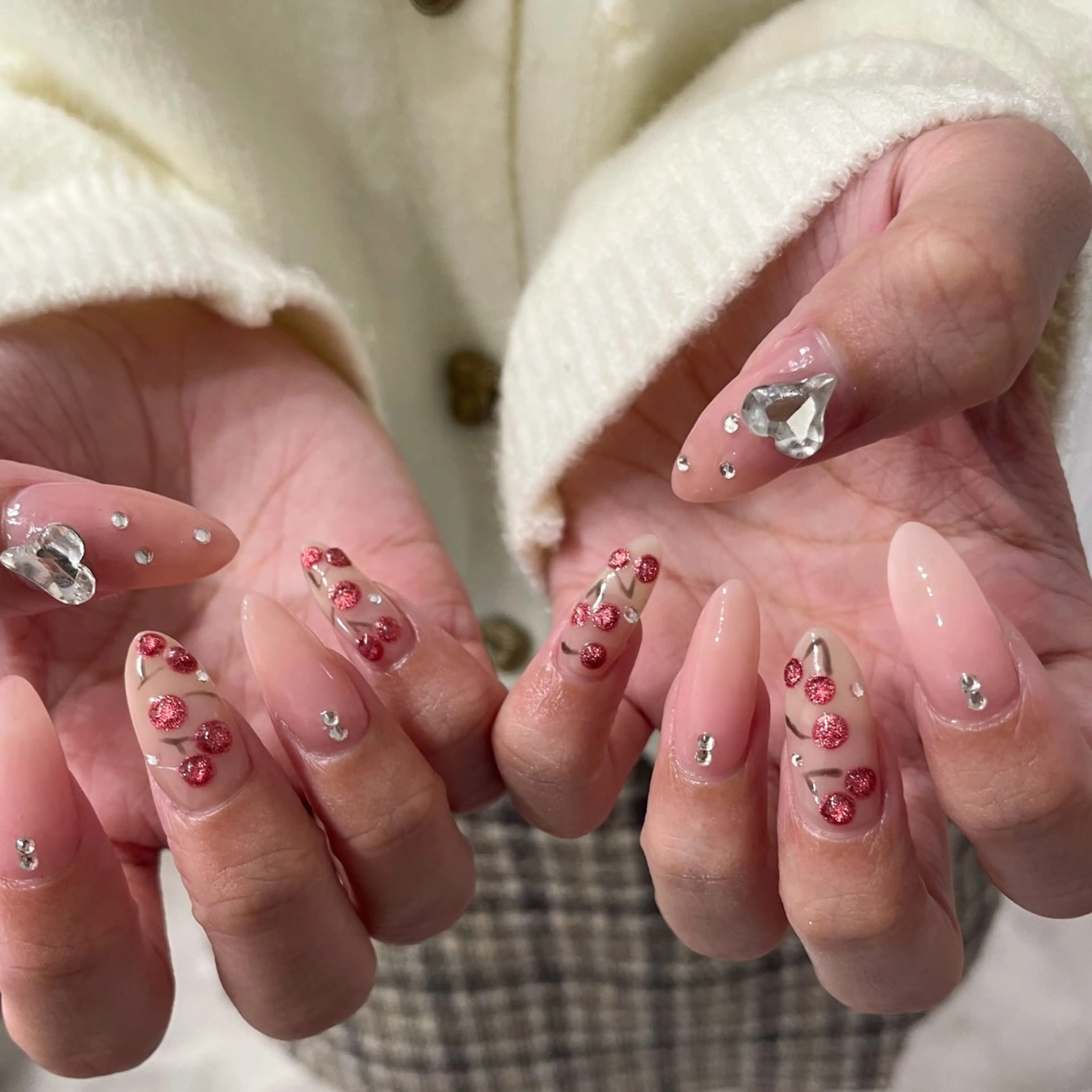 ネイル まえだ ⋆. 𐙚 ⌒♡｡．のネイルデザイン