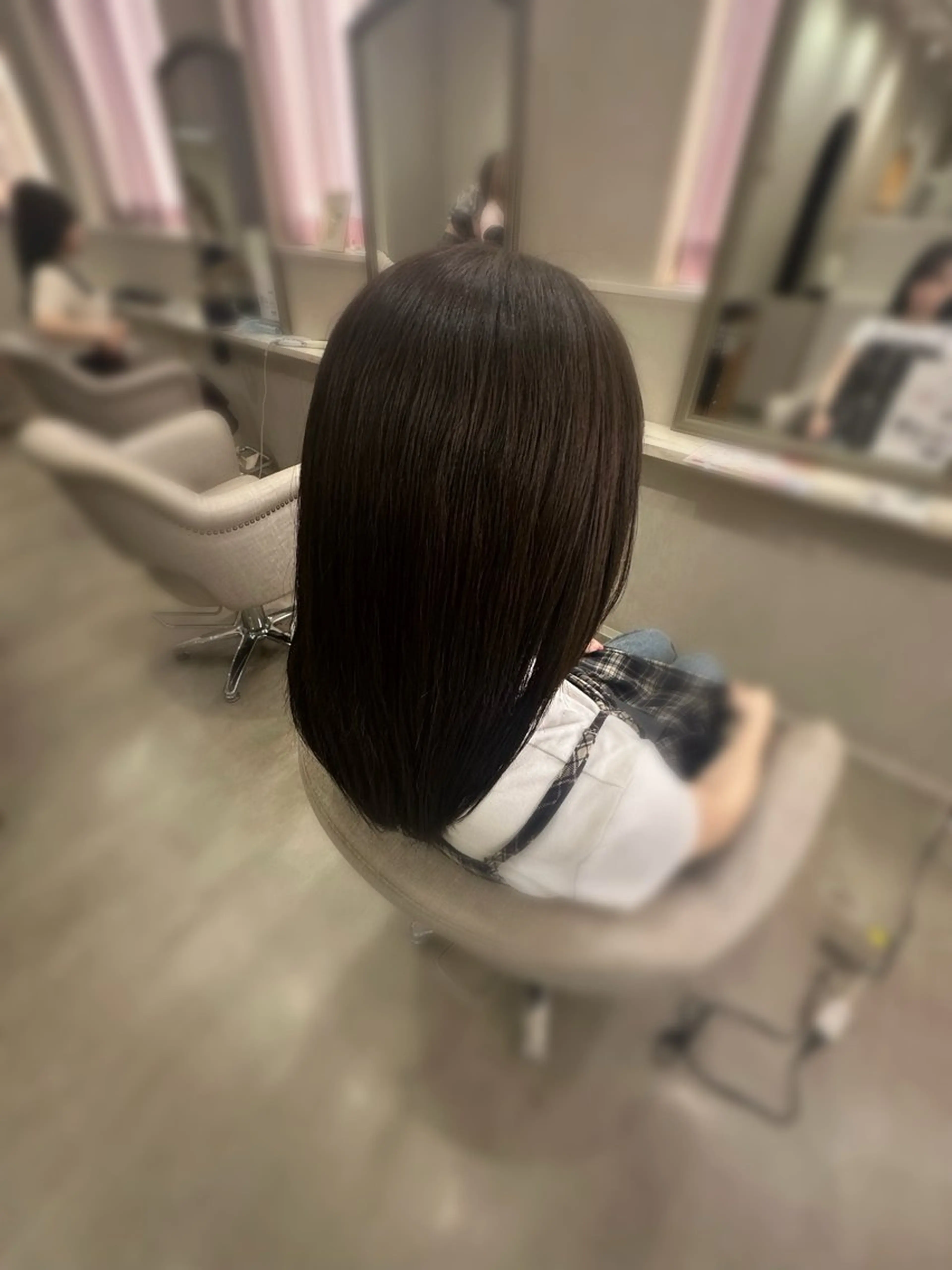 セミロング カラー ブラウンカラー オリーブブラウン ヘアカラー 【大宮】 natsumi🌷のヘアスタイル
