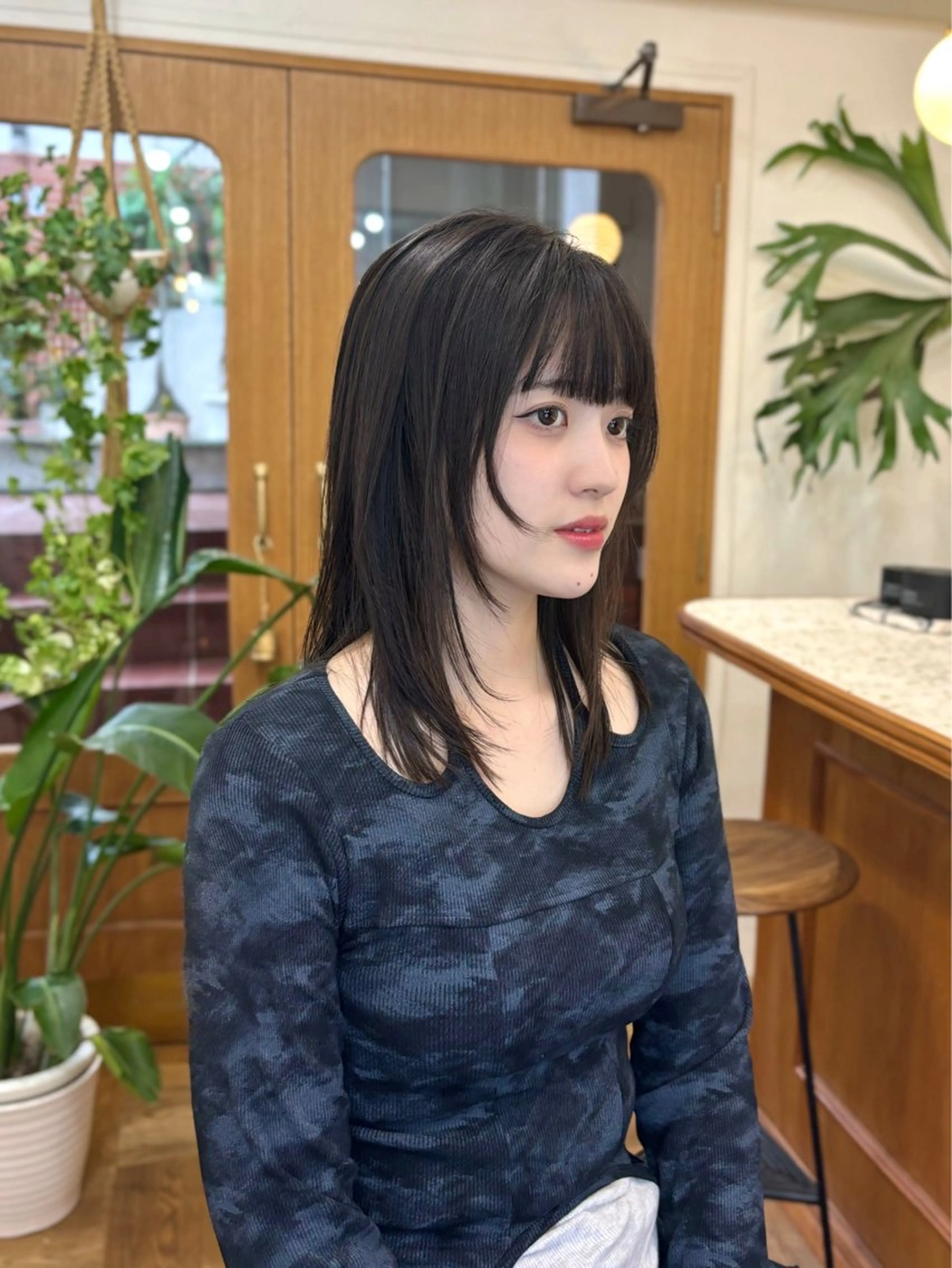 ミディアム カラー ミディアムレイヤー くびれヘア レイヤーカット 外ハネヘア CIEN所属・ayano🫧 《CIEN》のヘアスタイル