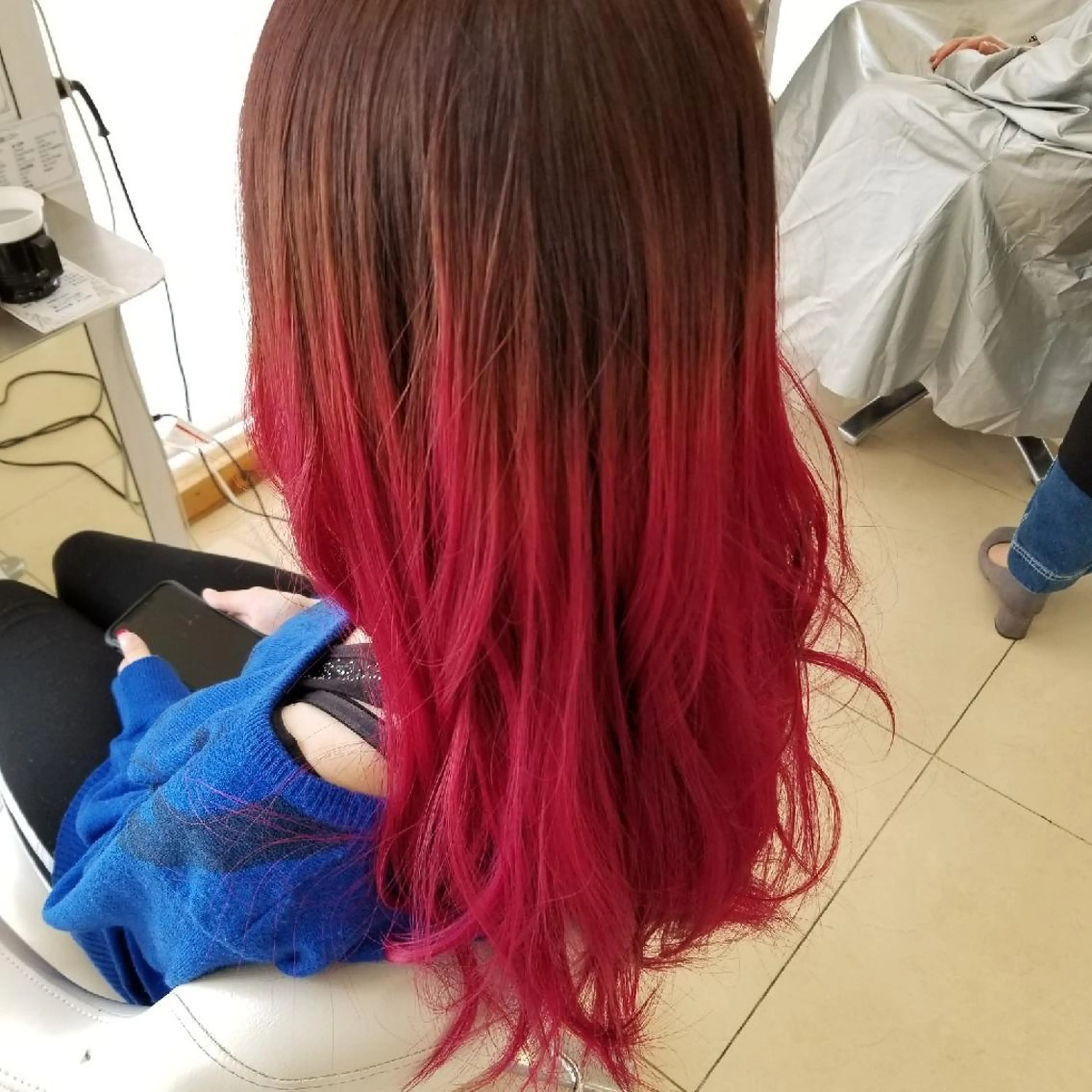 カラー ピンクカラー SALOWIN栄所属・SALOWIN栄 高須大貴のヘアスタイル