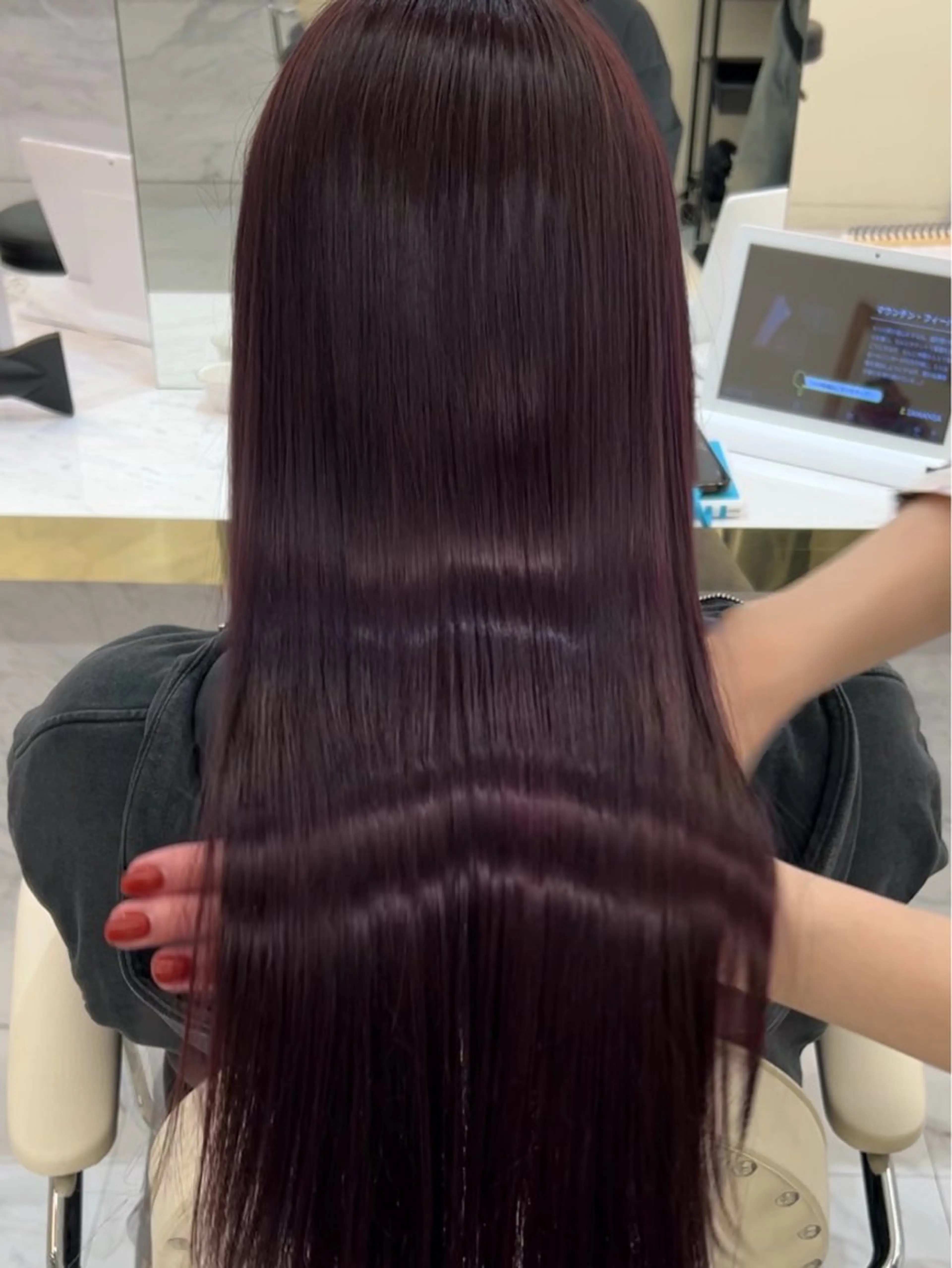 ロング カラー ヘアアレンジ 髪質改善 縮毛矯正 酸性ストレート カット ヘアカラー 縮毛矯正 トリートメント mao透明感カラー 似合わせヘアメイクのヘアスタイル