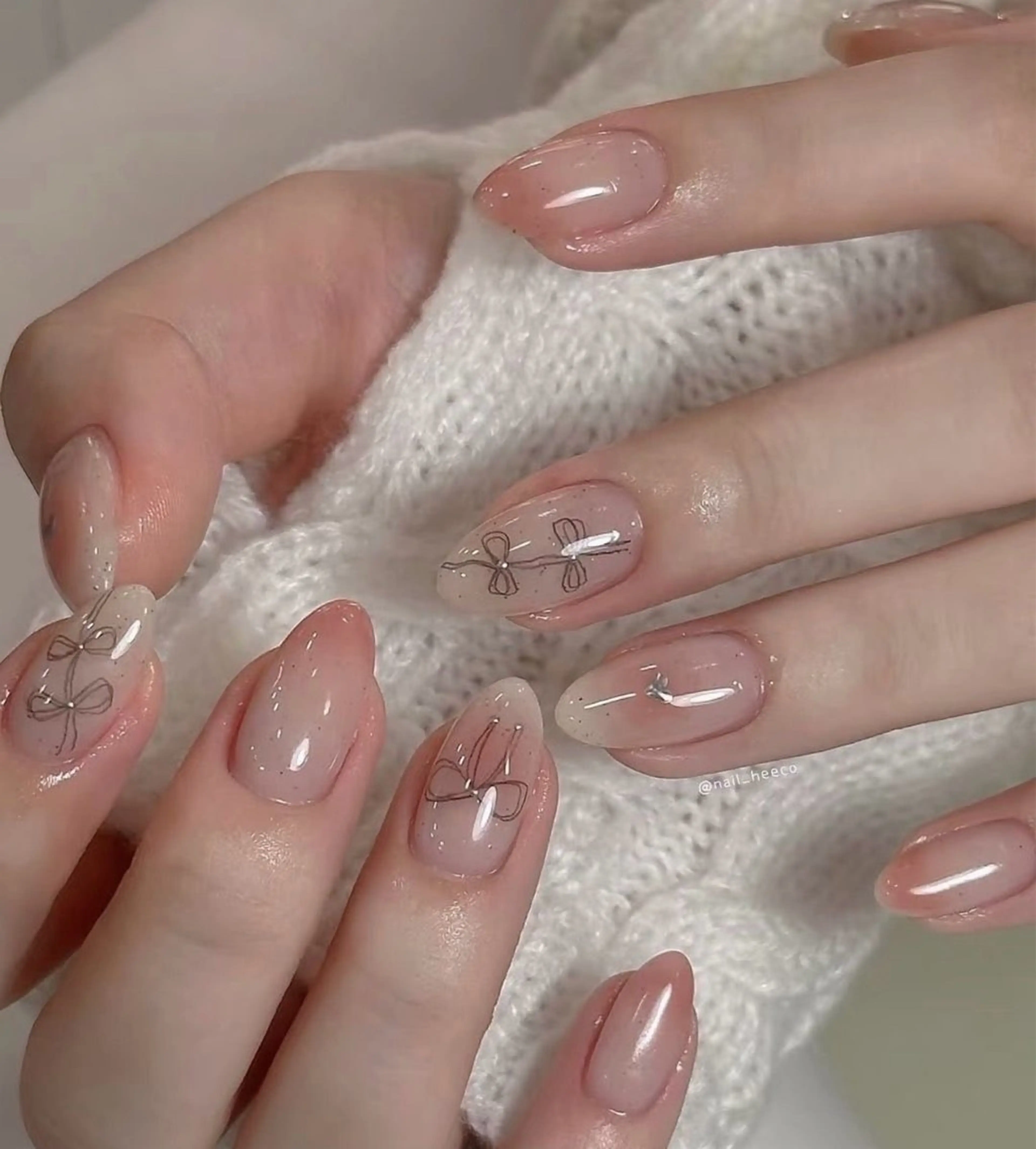 ネイル アートネイル 成人式 ジェルネイル ニュアンスネイル ネイルチップ Kora Nailのネイルデザイン