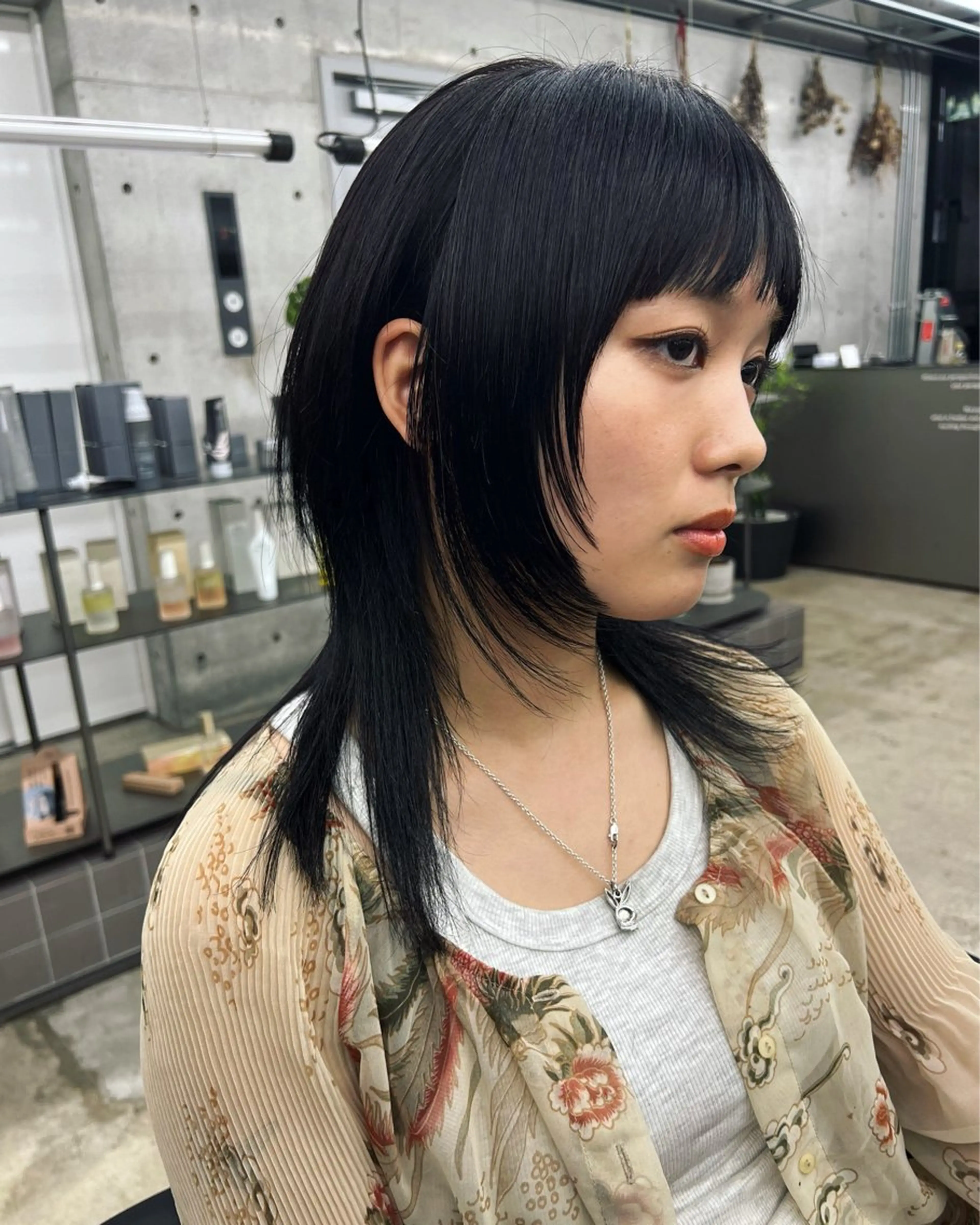 ミディアム レイヤーカット カシマハヤトのヘアスタイル
