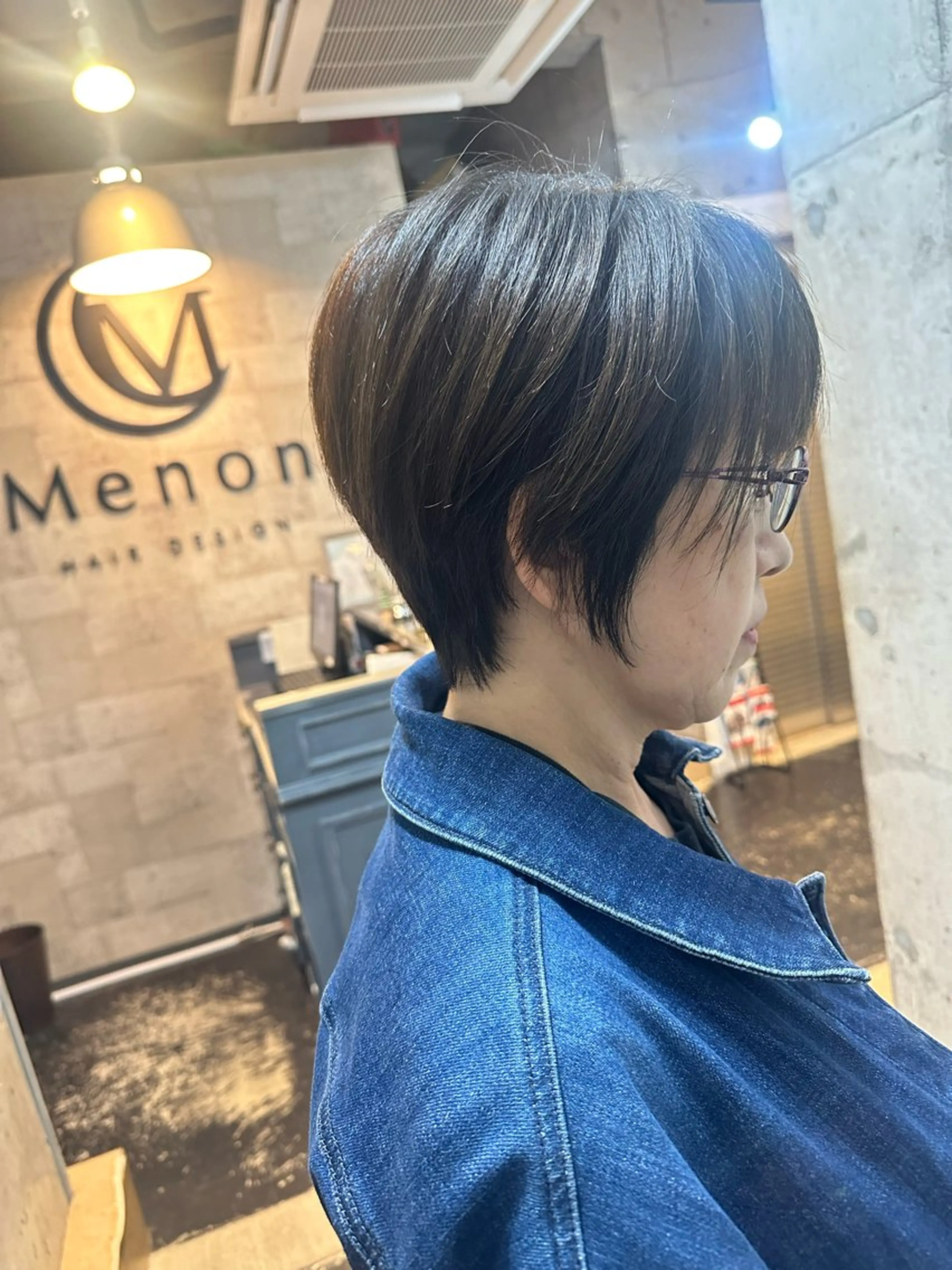 ショート カラー Menon茨木店所属・保井 実奈美のヘアスタイル