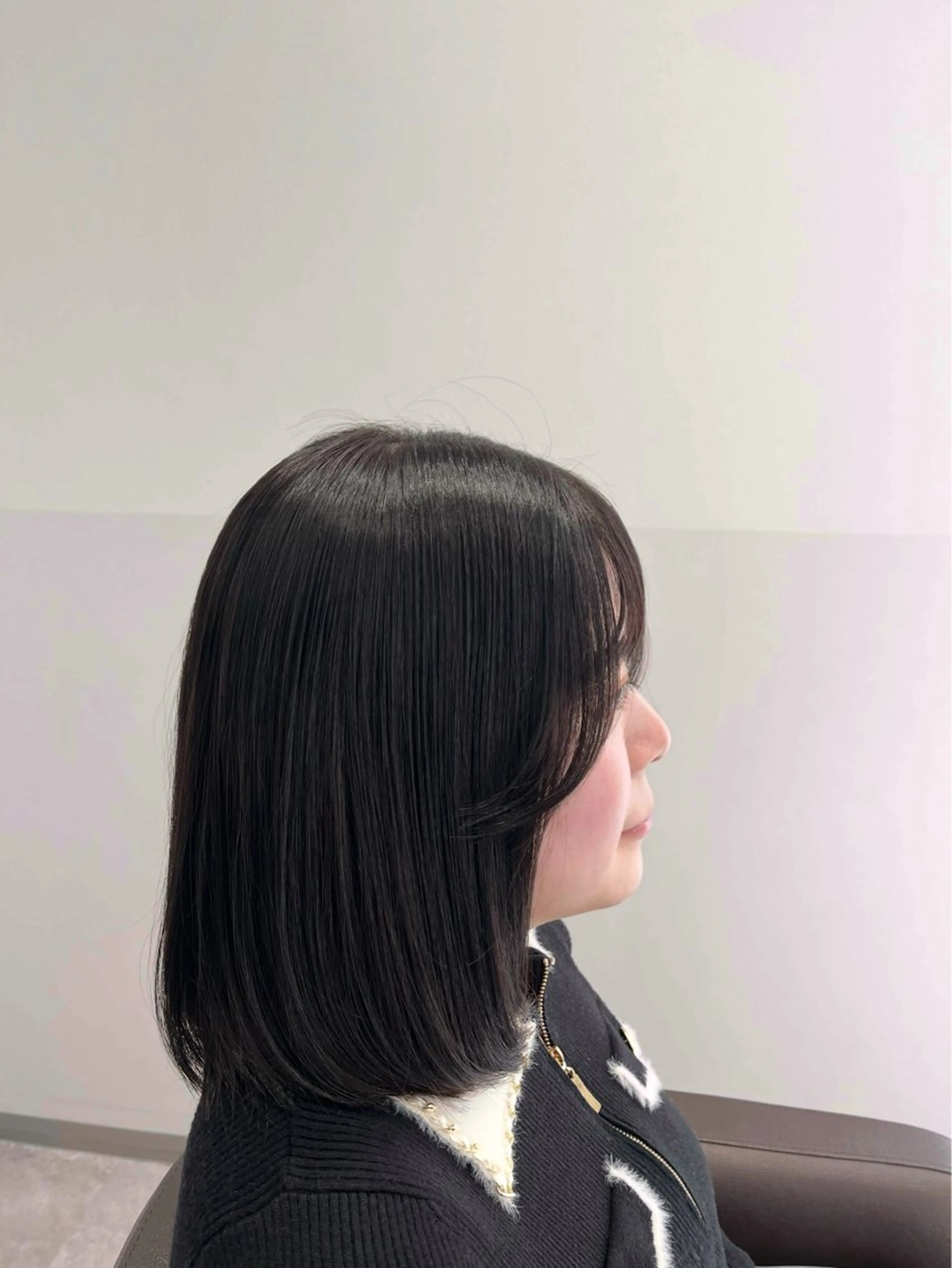 ミディアム ボブ 伸ばしかけ カット ヘアカラー トリートメント SALOWIN大宮crest所属・艶透明感カラー/レイ ヤー🌻/rioのヘアスタイル