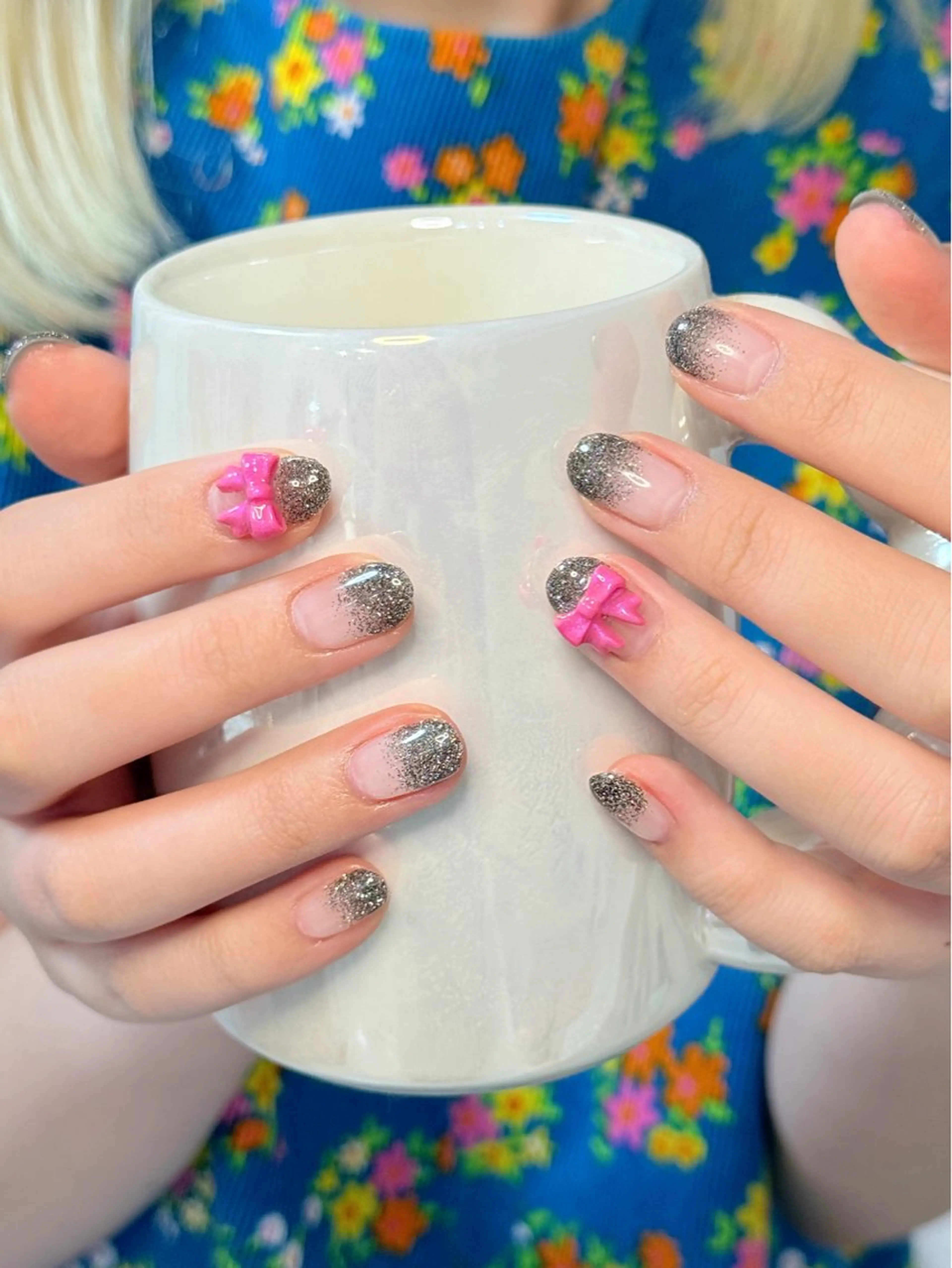 ネイル アートネイル オーロラネイル チークネイル フレンチネイル ガラスフレンチ ハンドネイル 🎀🎀YooLi Nail Salonのネイルデザイン
