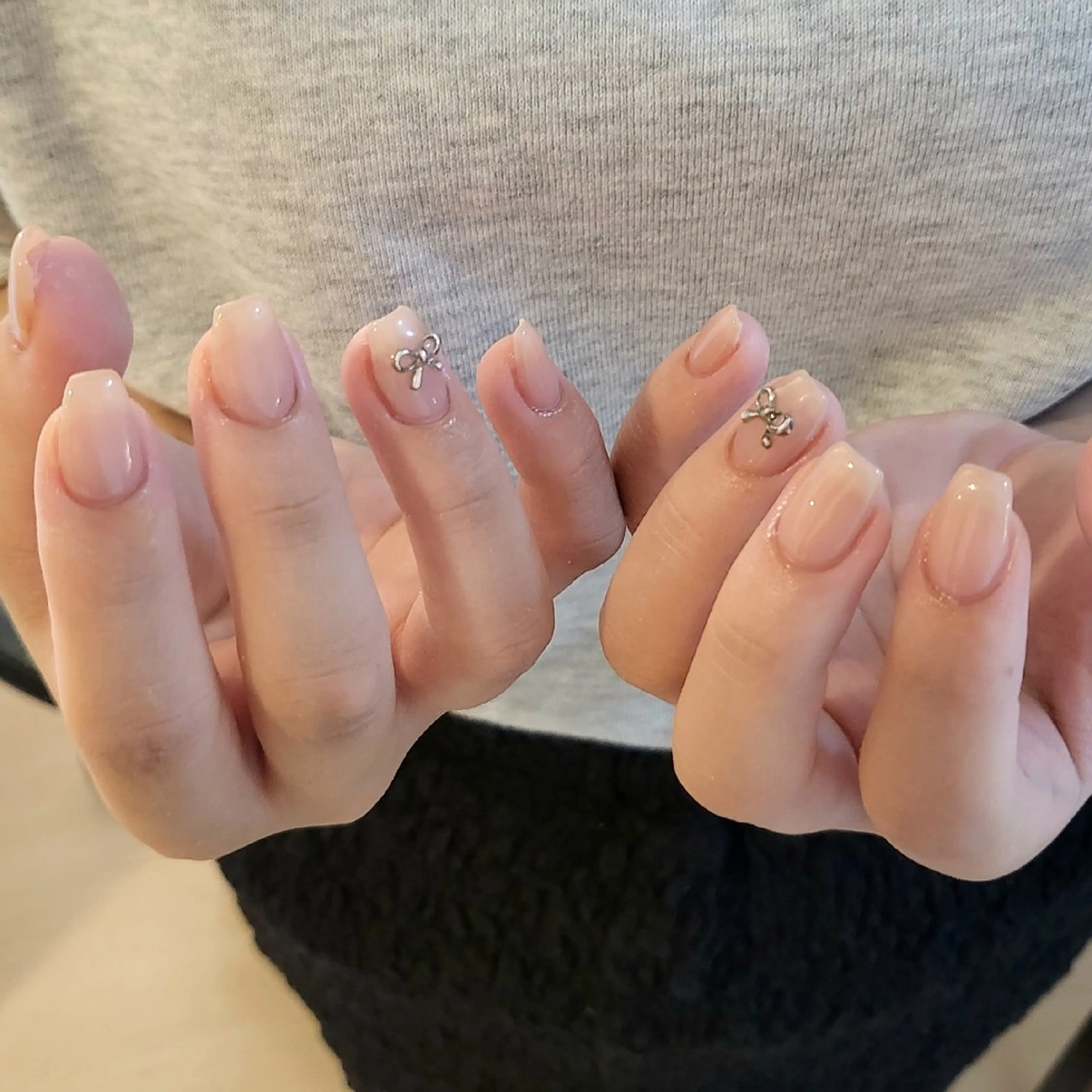 ネイル ハンドネイル フットネイル ハンドケア ease NAIL SALONのネイルデザイン