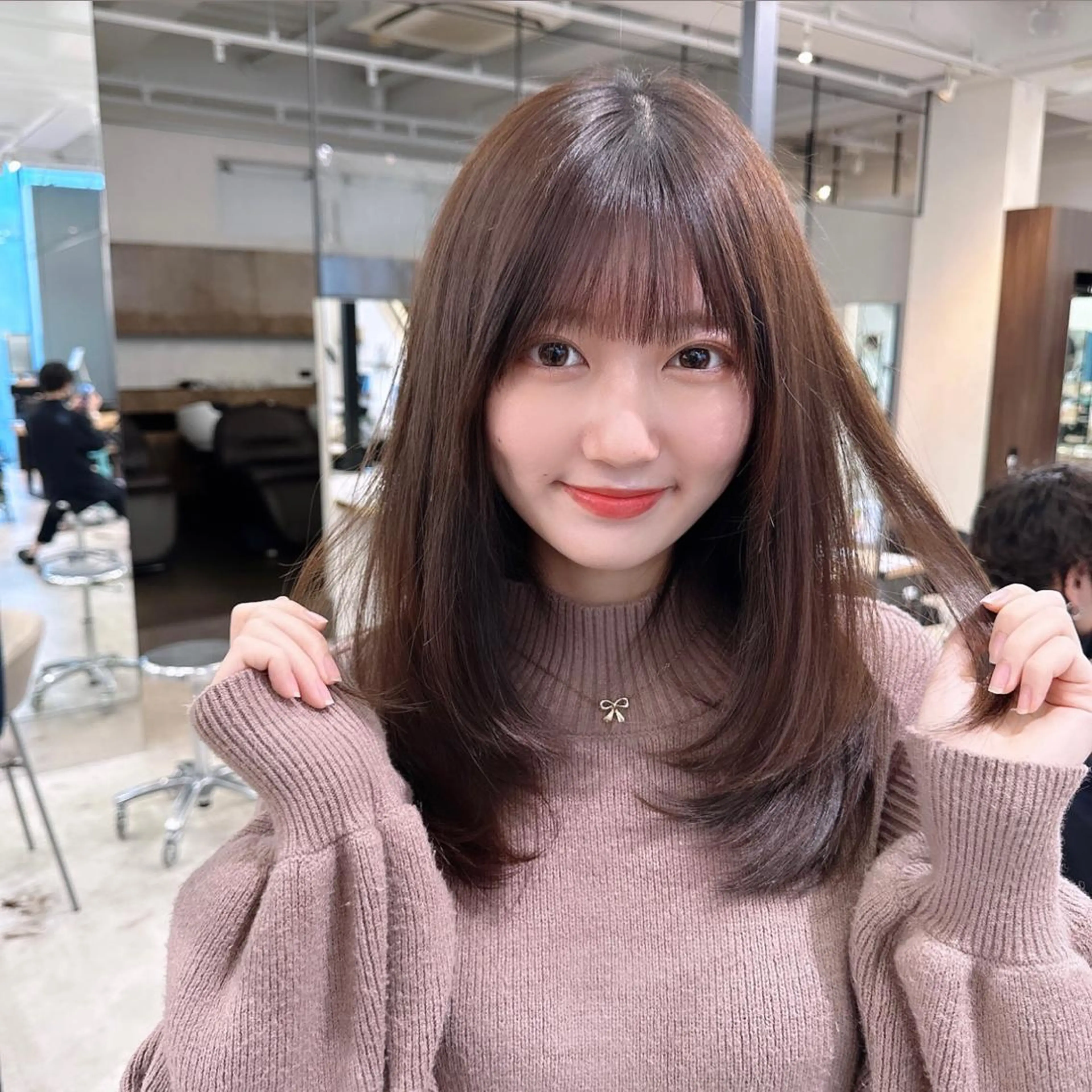 ミディアム カラー ヘアアレンジ カット トリートメント ヘアセット FERiCIA. 表参道所属・レイヤーカット 🪄吉野翔悟のヘアスタイル