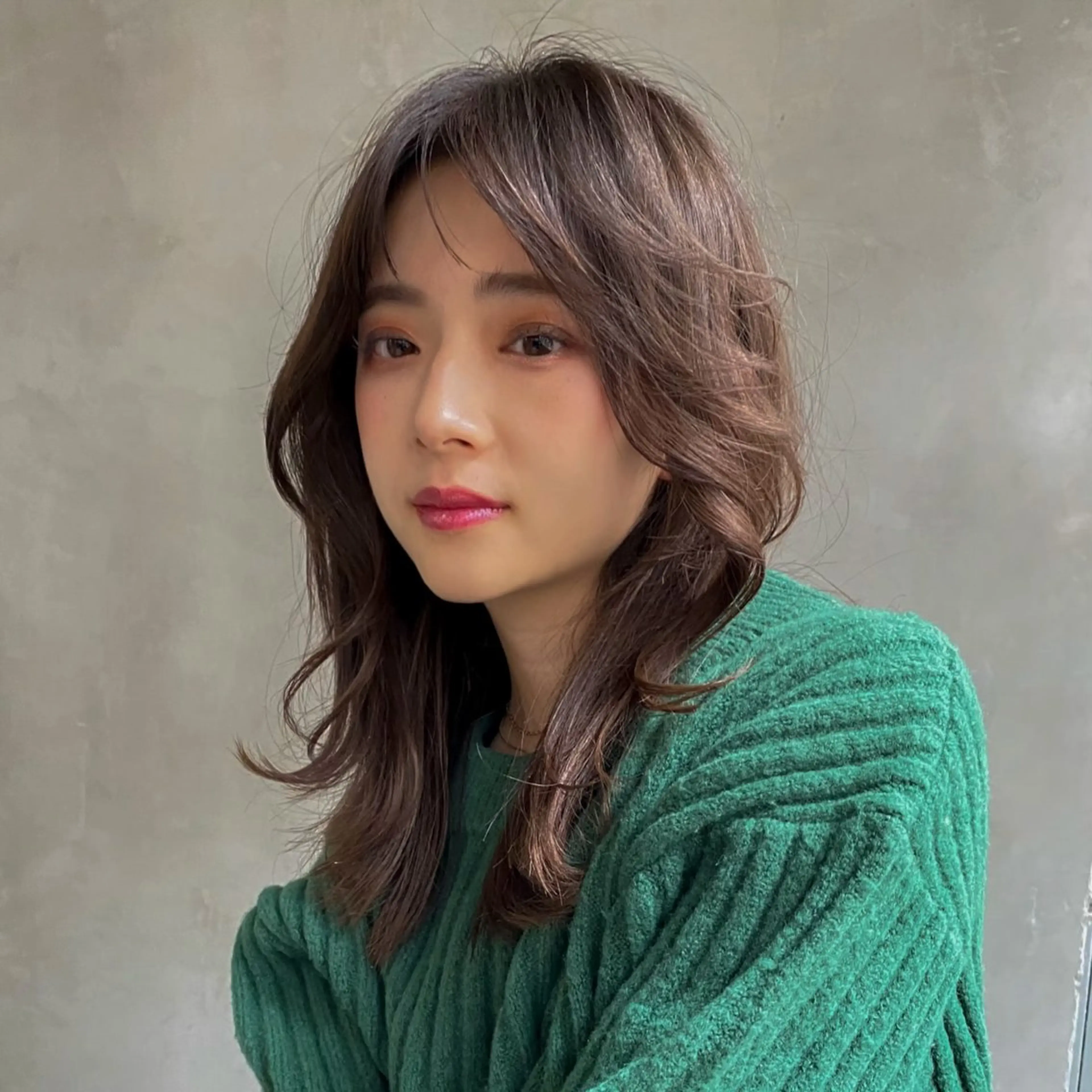 セミロング カラー ブラウンカラー 透明感カラー くすみブラウン オリーブブラウン 💎ブリーチ× 透明感✨Hayatoのヘアスタイル