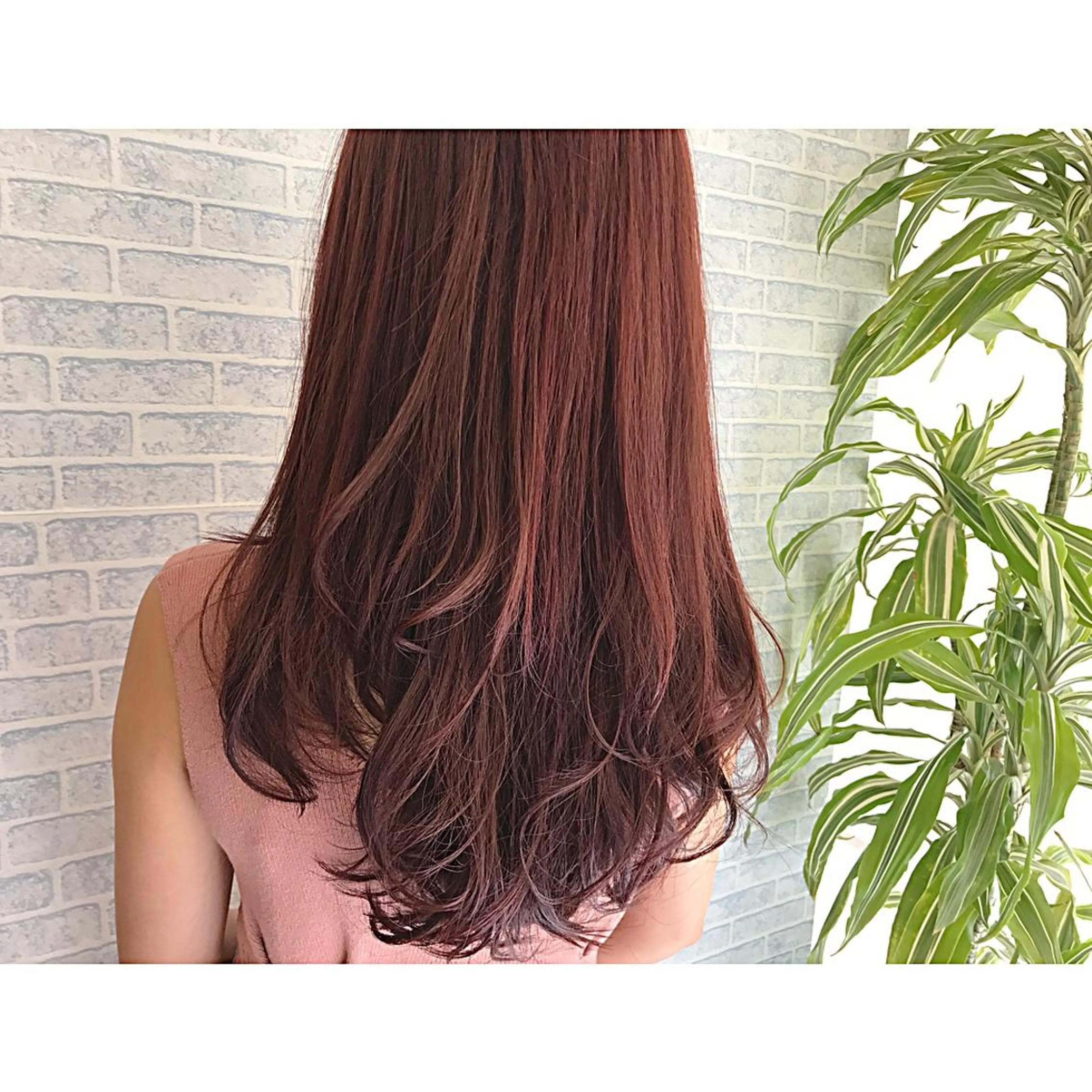 セミロング カラー ベージュカラー ピンクカラー ピンクベージュ 荒木 拓也のヘアスタイル