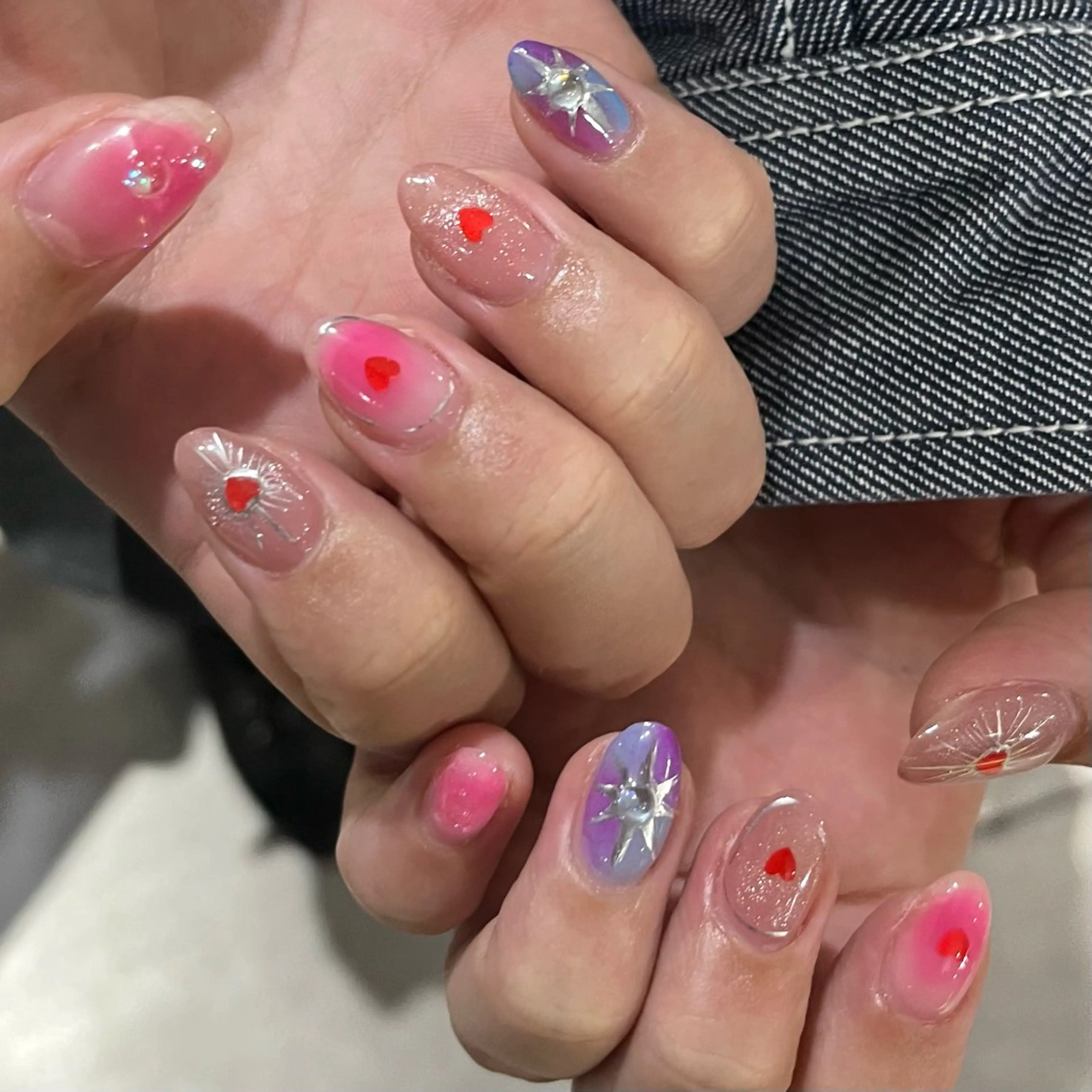 ネイル ハンドネイル 🪐富島彩夏 /海外nail🪐のネイルデザイン