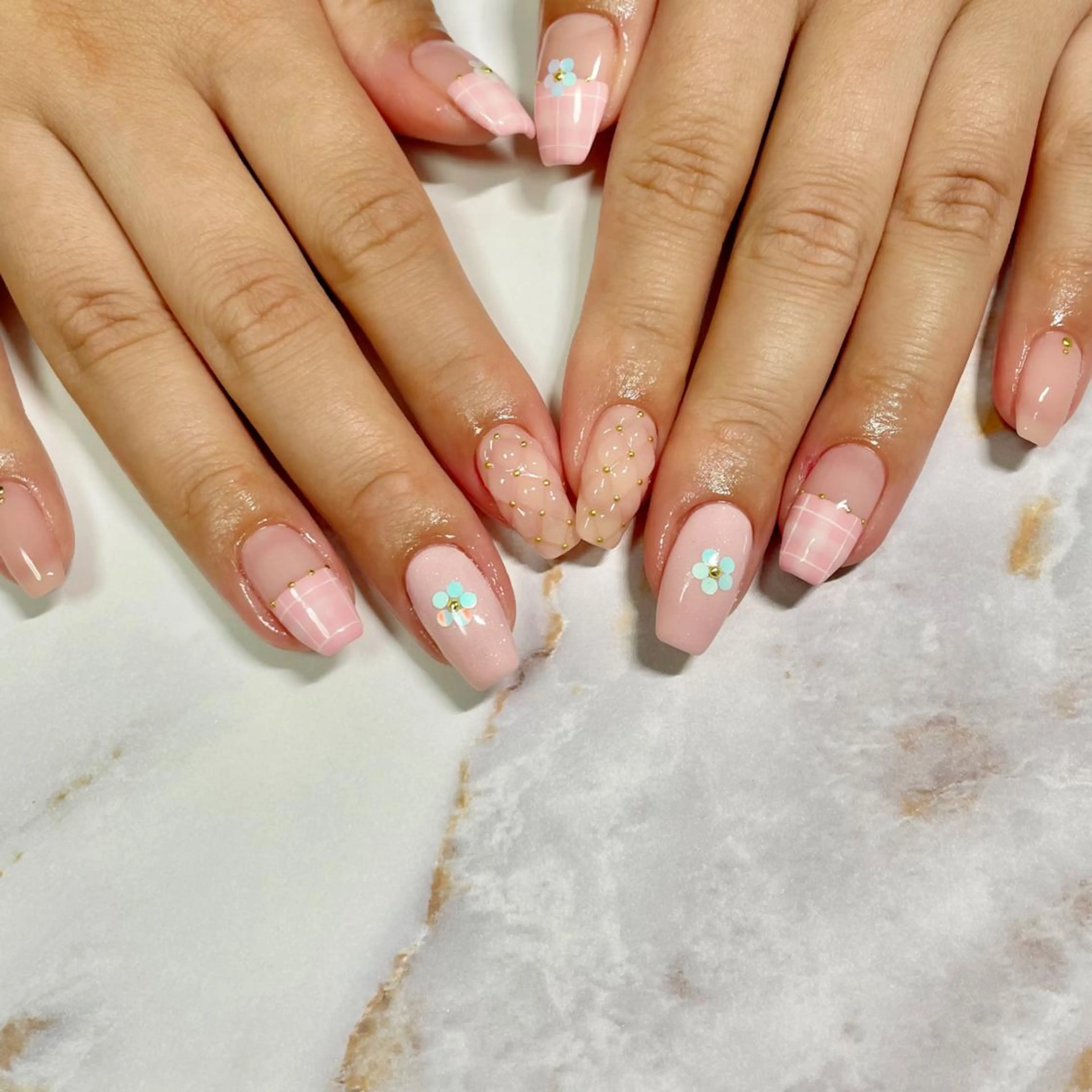 ネイル ハンドネイル ハンドケア m-nail所属・m-nail 🌙minamiのネイルデザイン