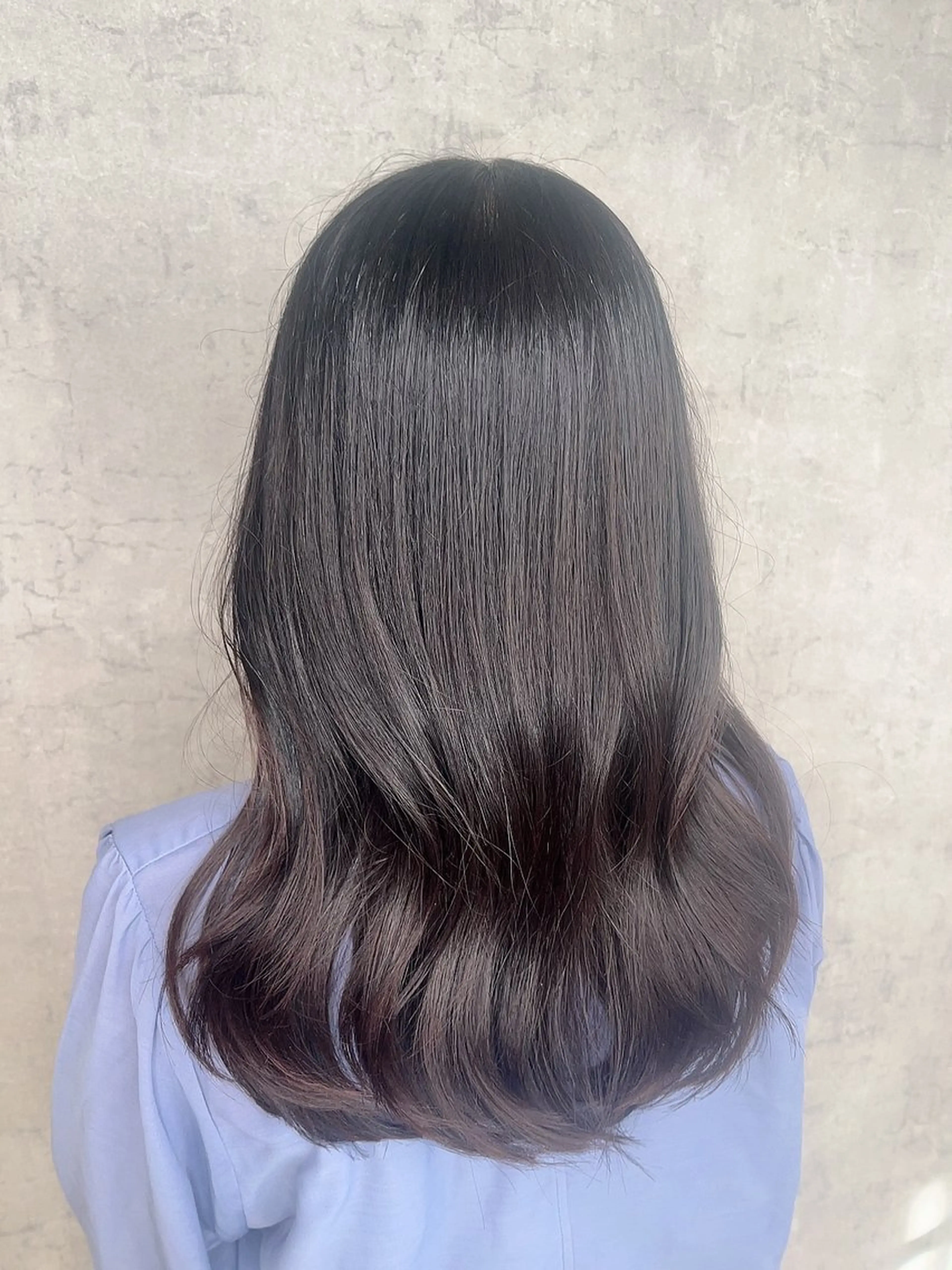セミロング KAEDE🎀 ジャニオタ美容師のヘアスタイル
