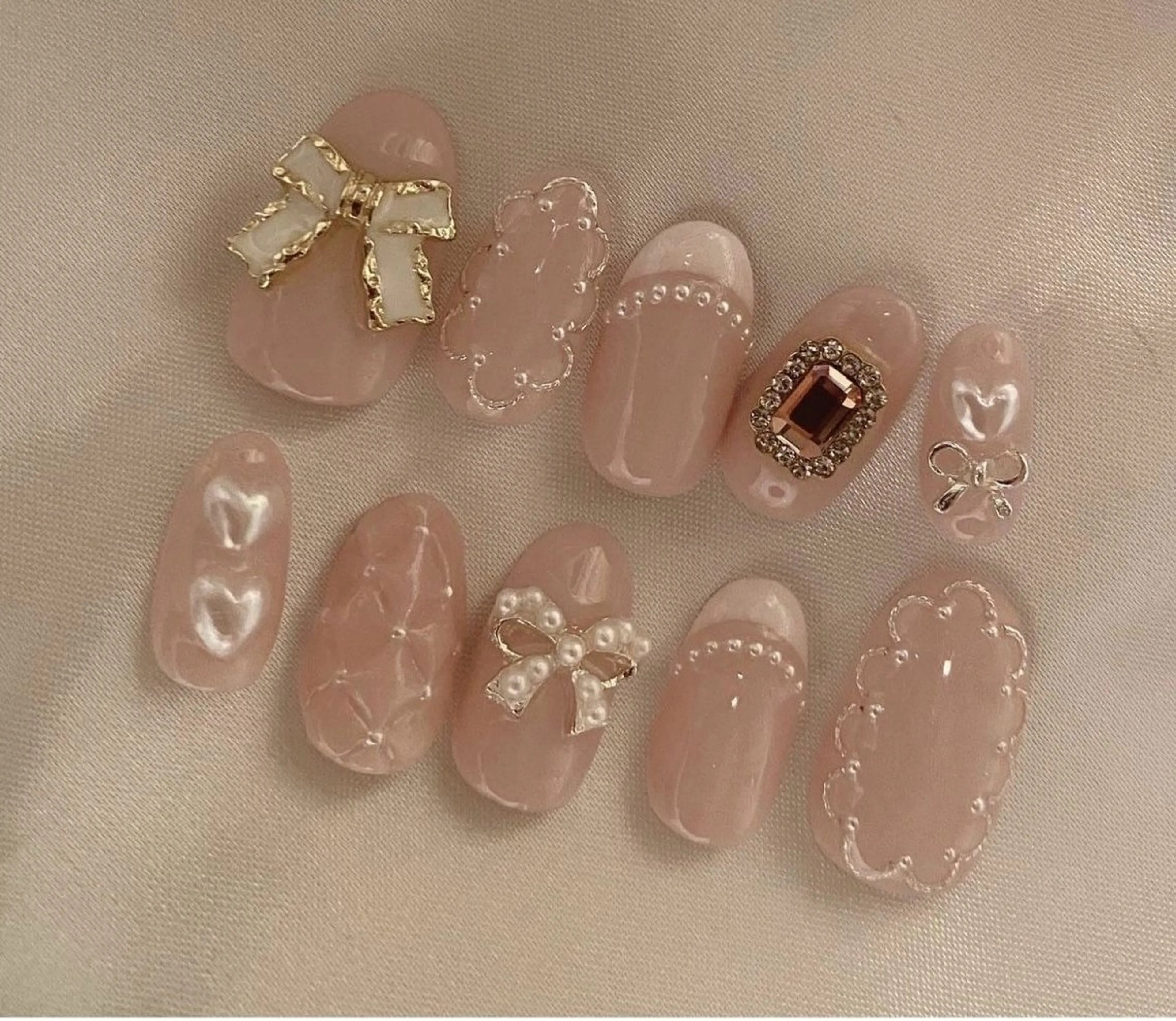 ネイル ハンドネイル Luna nailsのネイルデザイン