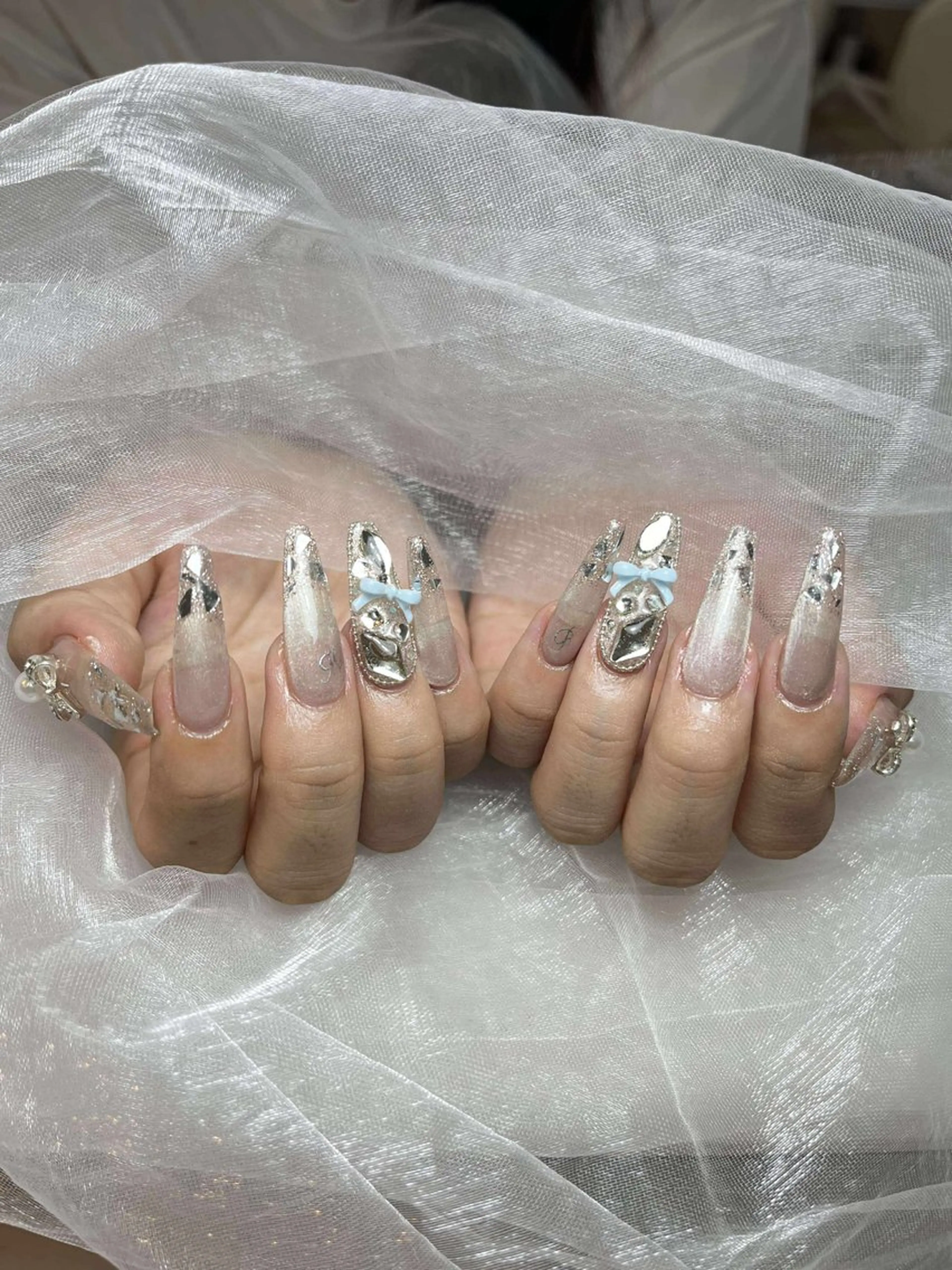 ネイル アートネイル 成人式 ジェルネイル ニュアンスネイル 夏ネイル ハンドネイル Nie Nail Shinokuboのネイルデザイン